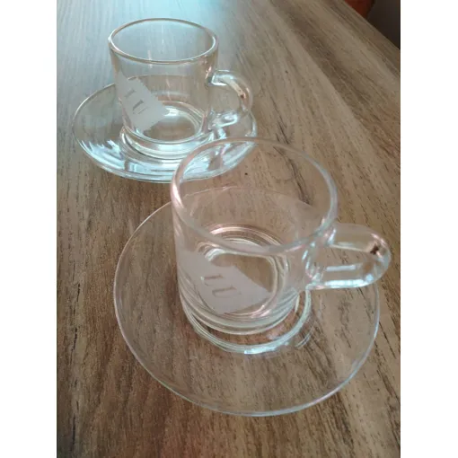 Acheter Tasses À Café En Verre Lu Bon état - 10,00 € Tasses À Café En Verre Lu Bon état reconditionné disponible sur Rakuten