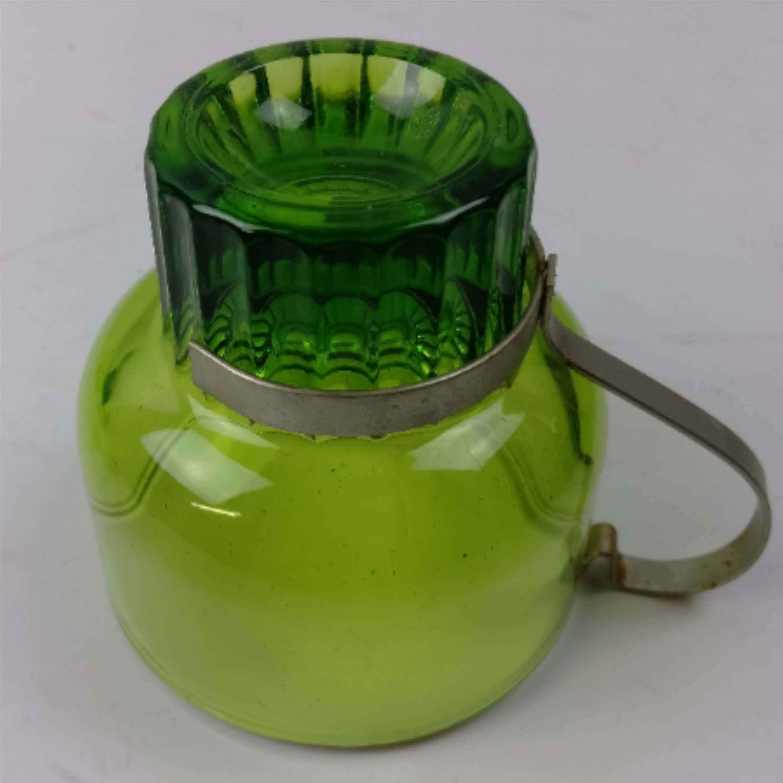 Voir photo 5 de Tasses à café en verre vert (lot de 6) - Pisa Tasses à café en verre vert (lot de 6) - Pisa Bon état reconditionné photo 5