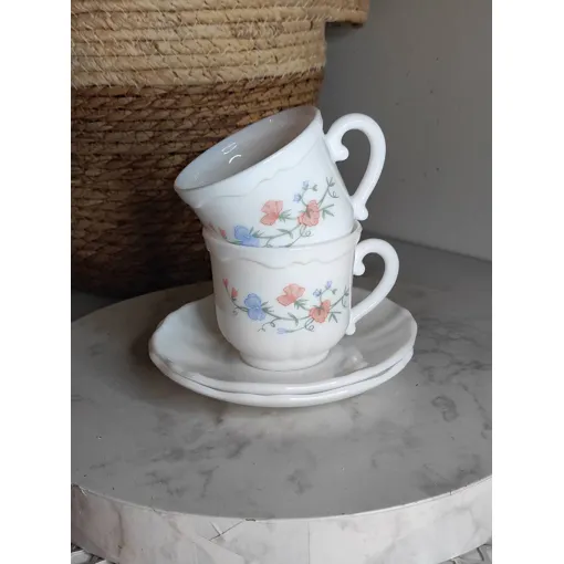 Tasses Arcopal Motif Floral occasion reconditionné disponible sur Rakuten