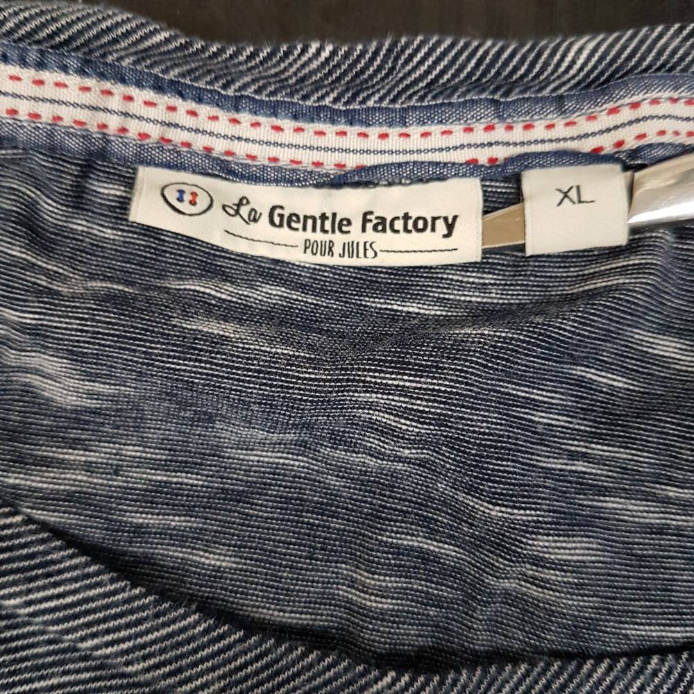 Voir photo 4 de Tee shirt bleu chiné blanc - LA GENTLE FACTORY pour JULES - taille XL Tee shirt bleu chiné blanc - LA GENTLE FACTORY pour JULES - taille XL Très bon état reconditionné photo 4