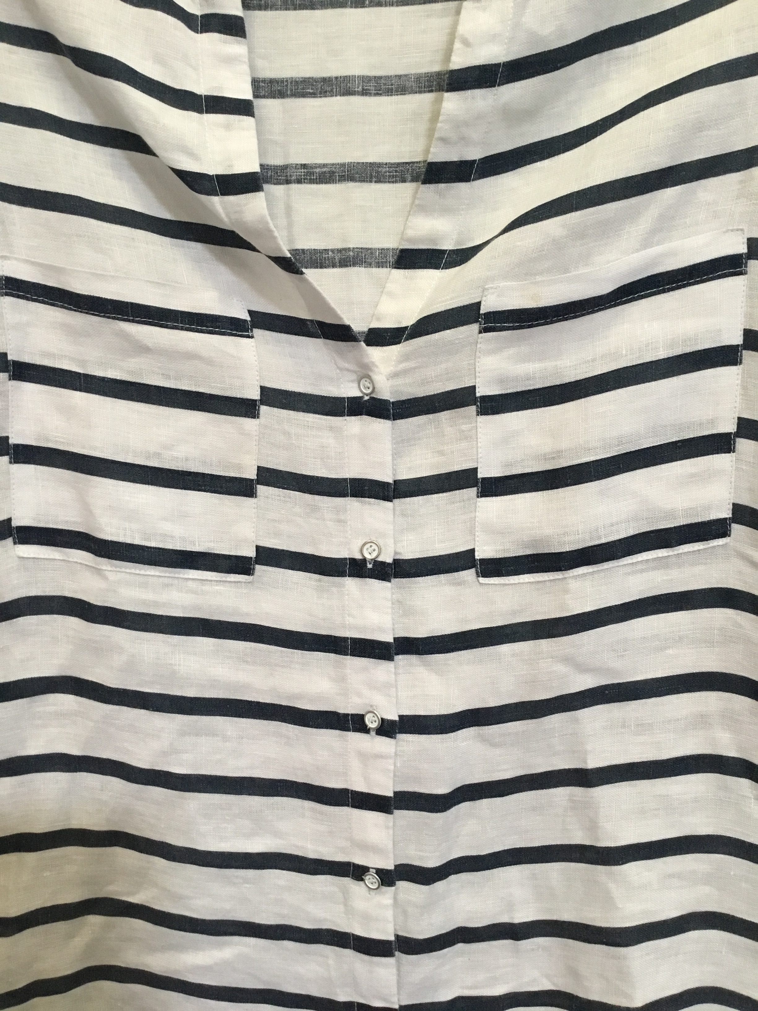 Voir photo 3 de Tee shirt raté Blue et blanc « ZARA » taille S Tee shirt raté Blue et blanc « ZARA » taille S Très bon état reconditionné photo 3