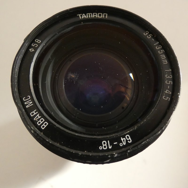 Voir photo 2 de Téléobjectif TAMRON F 35-135 mm Téléobjectif TAMRON F 35-135 mm Très bon état reconditionné photo 2