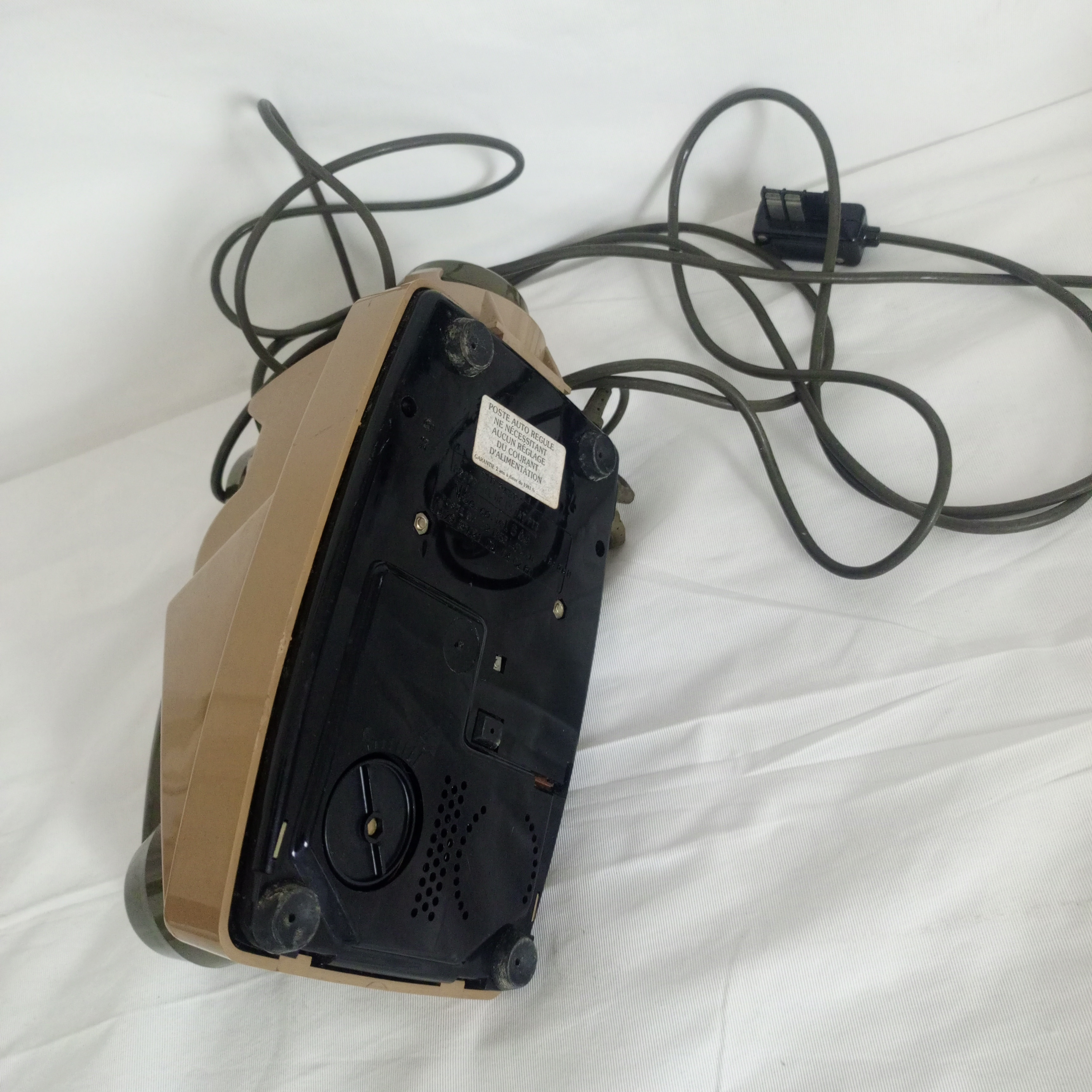 Voir photo 5 de Téléphone à cadran rotatif avec écouteur Téléphone à cadran rotatif avec écouteur État correct reconditionné photo 5