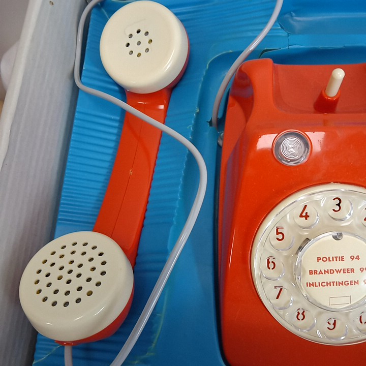 Voir photo 5 de Téléphone ancien enfant Téléphone ancien enfant Bon état reconditionné photo 5