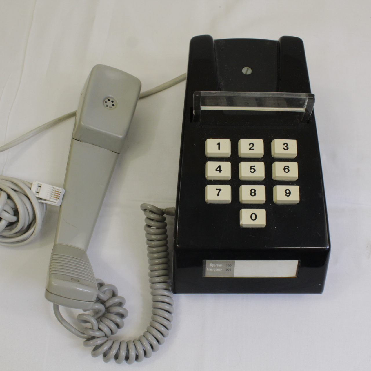 Voir photo 2 de Téléphone British Telecom vintage Téléphone British Telecom vintage Très bon état reconditionné photo 2