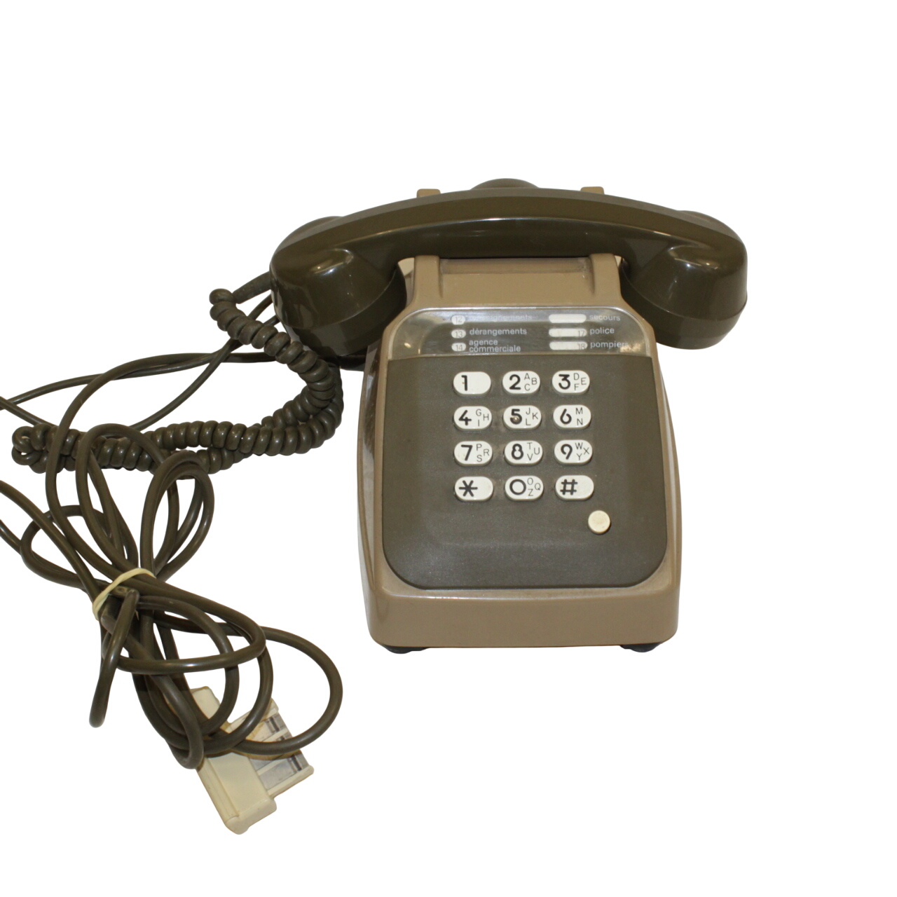 Téléphone fixe à touche Vintage Bon état - 30,00 € Téléphone fixe à touche Vintage Bon état reconditionné disponible sur Label Emmaüs
