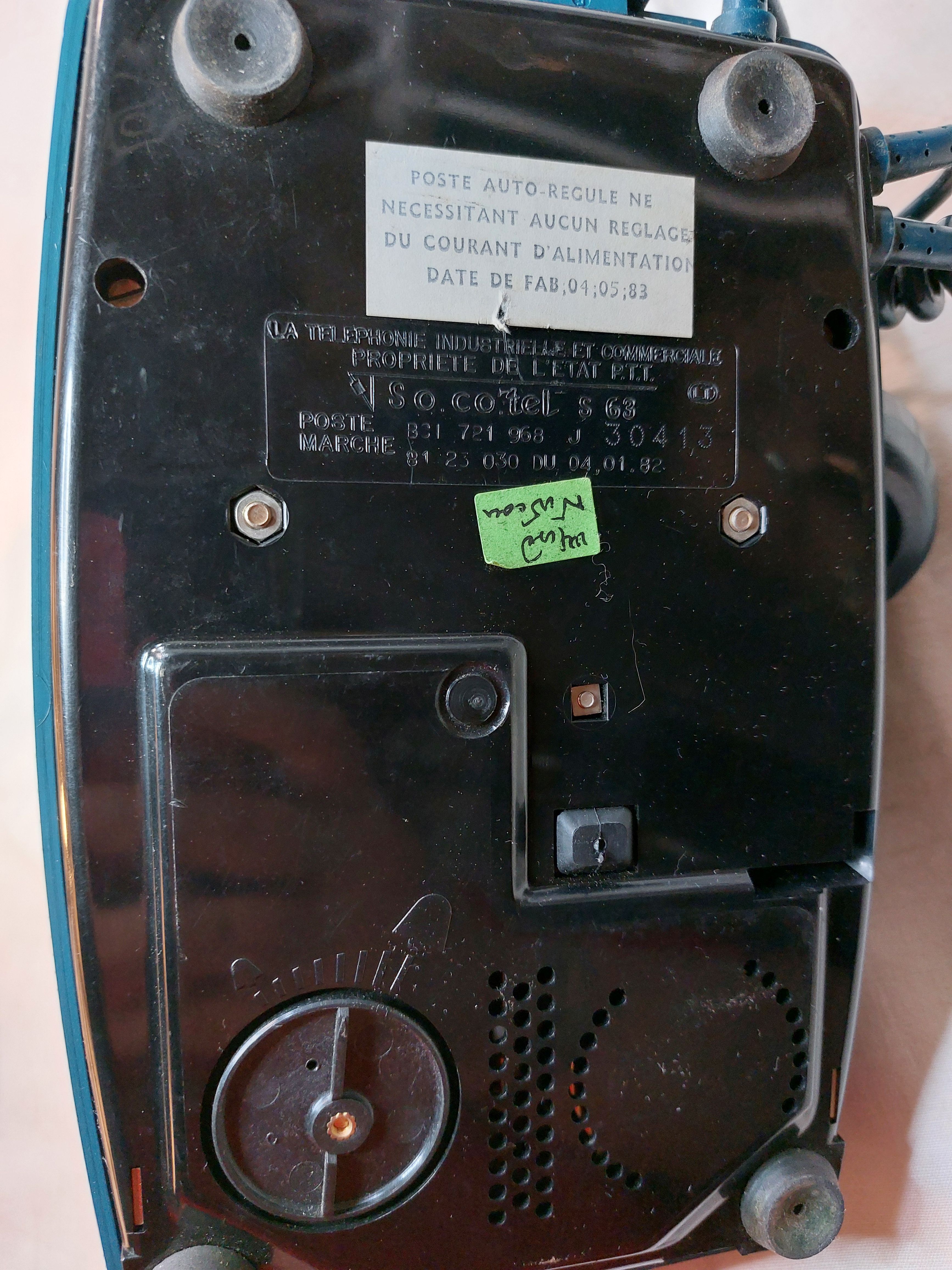 Voir photo 6 de Telephone fixe de 1983 Telephone fixe de 1983 Très bon état reconditionné photo 6