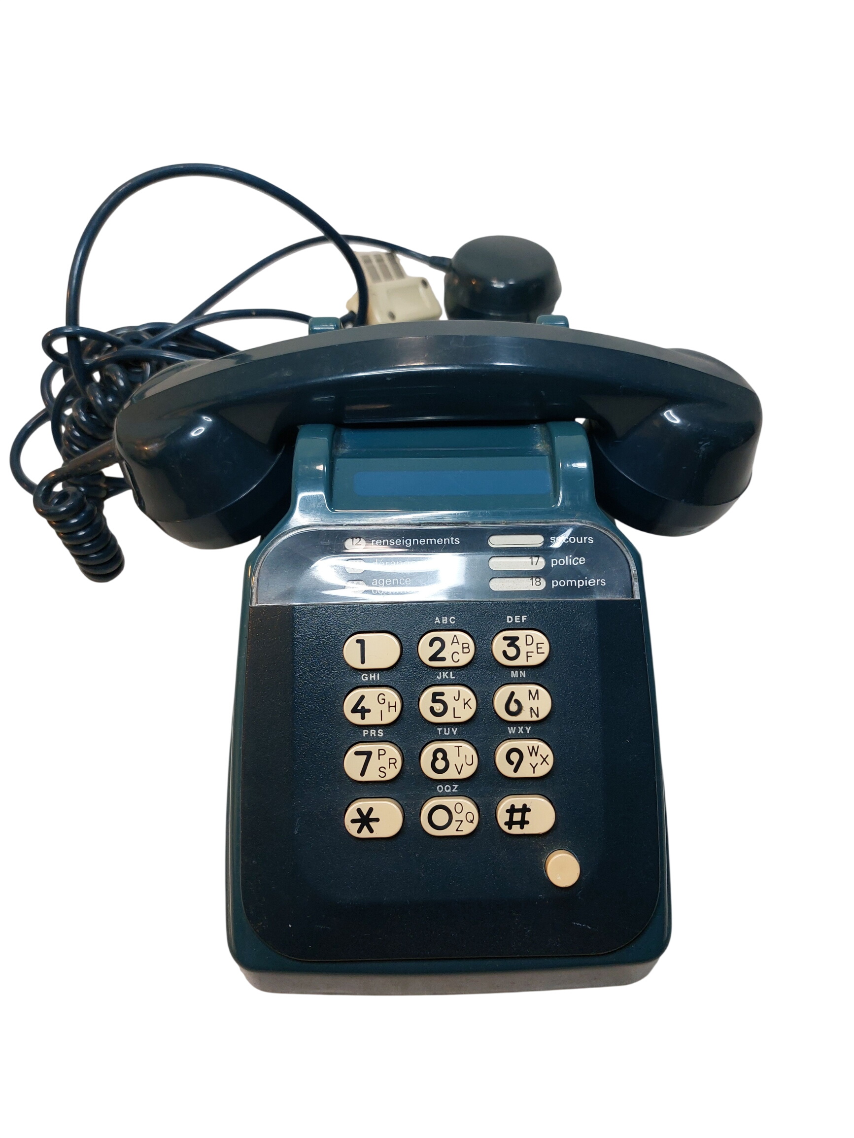 Telephone fixe de 1983 Très bon état - 20,00 € Telephone fixe de 1983 Très bon état reconditionné disponible sur Label Emmaüs