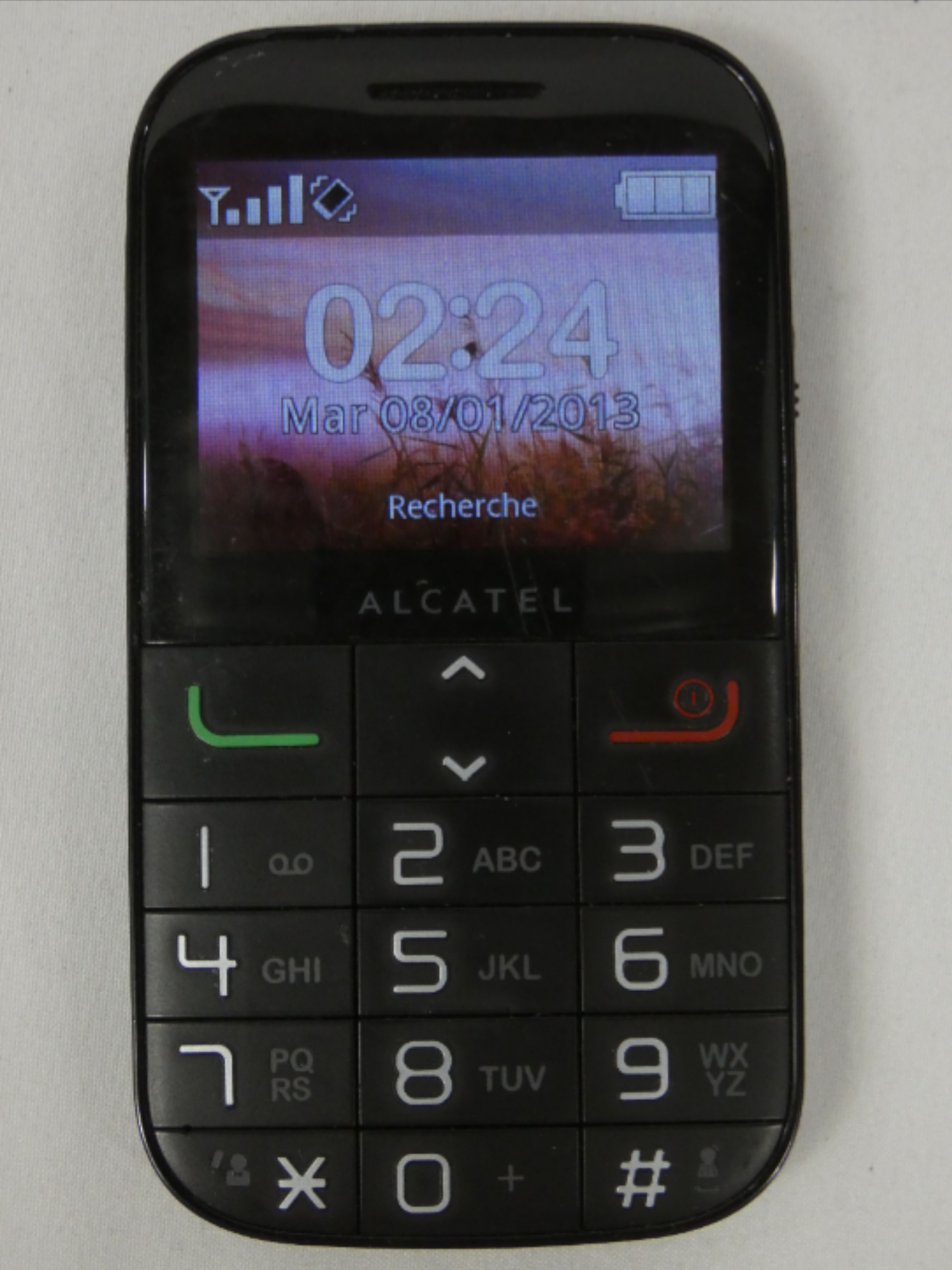 Voir photo 3 de Téléphone portable ALCATEL OneTouch 2000X pour séniors Téléphone portable ALCATEL OneTouch 2000X pour séniors Bon état reconditionné photo 3