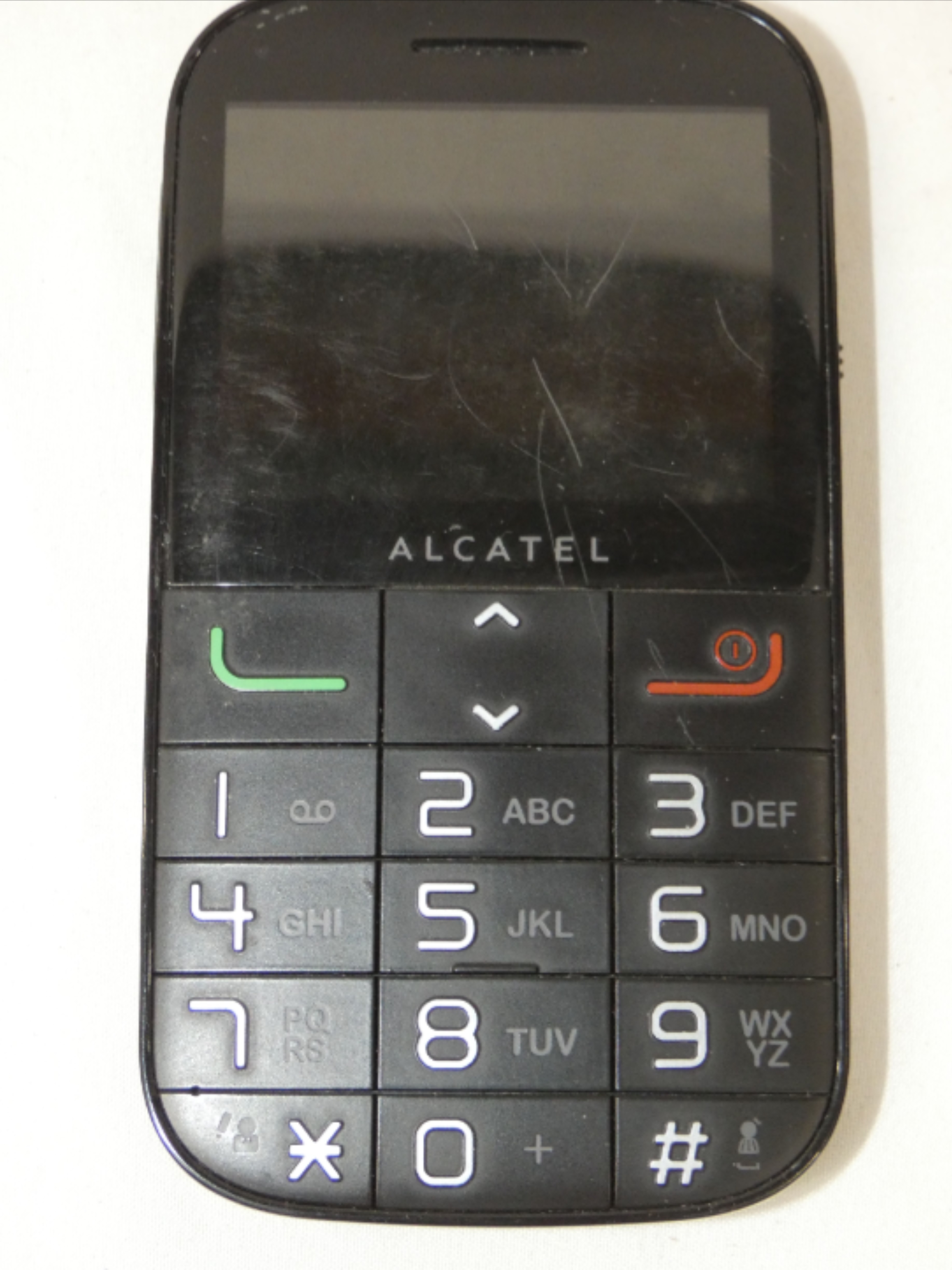 Voir photo 5 de Téléphone portable ALCATEL OneTouch 2000X pour séniors Téléphone portable ALCATEL OneTouch 2000X pour séniors Bon état reconditionné photo 5
