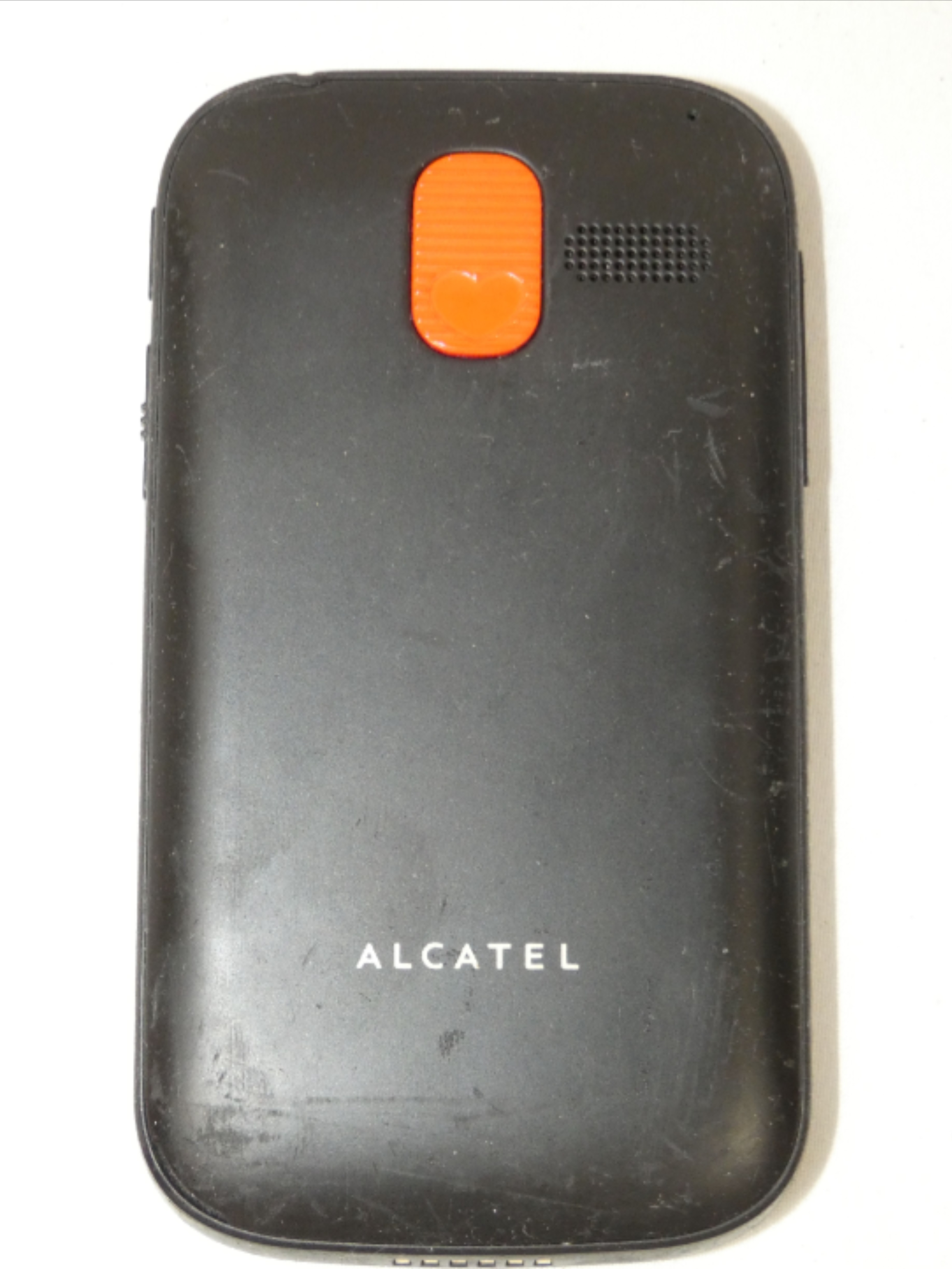 Voir photo 8 de Téléphone portable ALCATEL OneTouch 2000X pour séniors Téléphone portable ALCATEL OneTouch 2000X pour séniors Bon état reconditionné photo 8