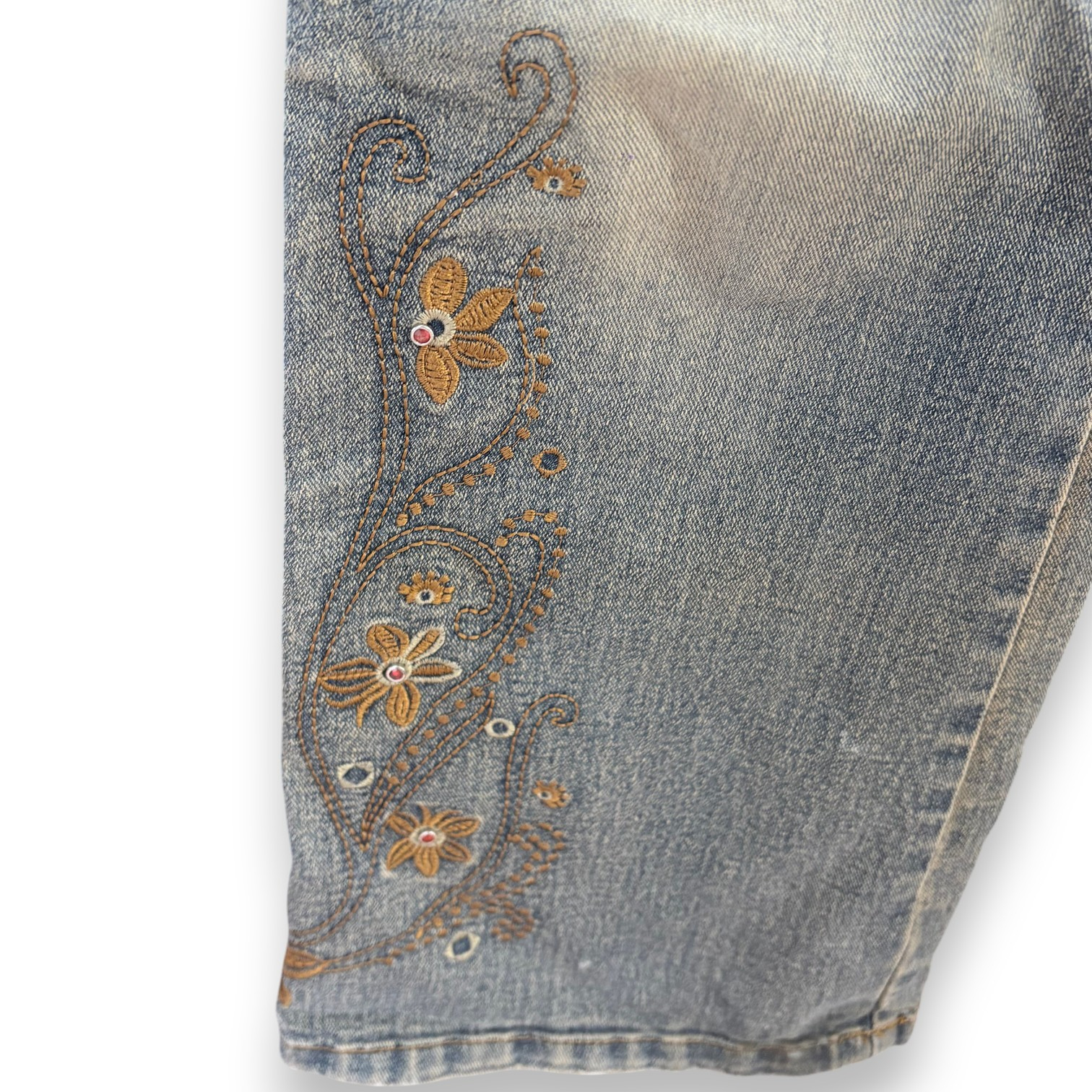 Voir photo 3 de Tem's jeans jean en denim délavé au style casual vintage T-36 Tem's jeans jean en denim délavé au style casual vintage T-36 Parfait état reconditionné photo 3