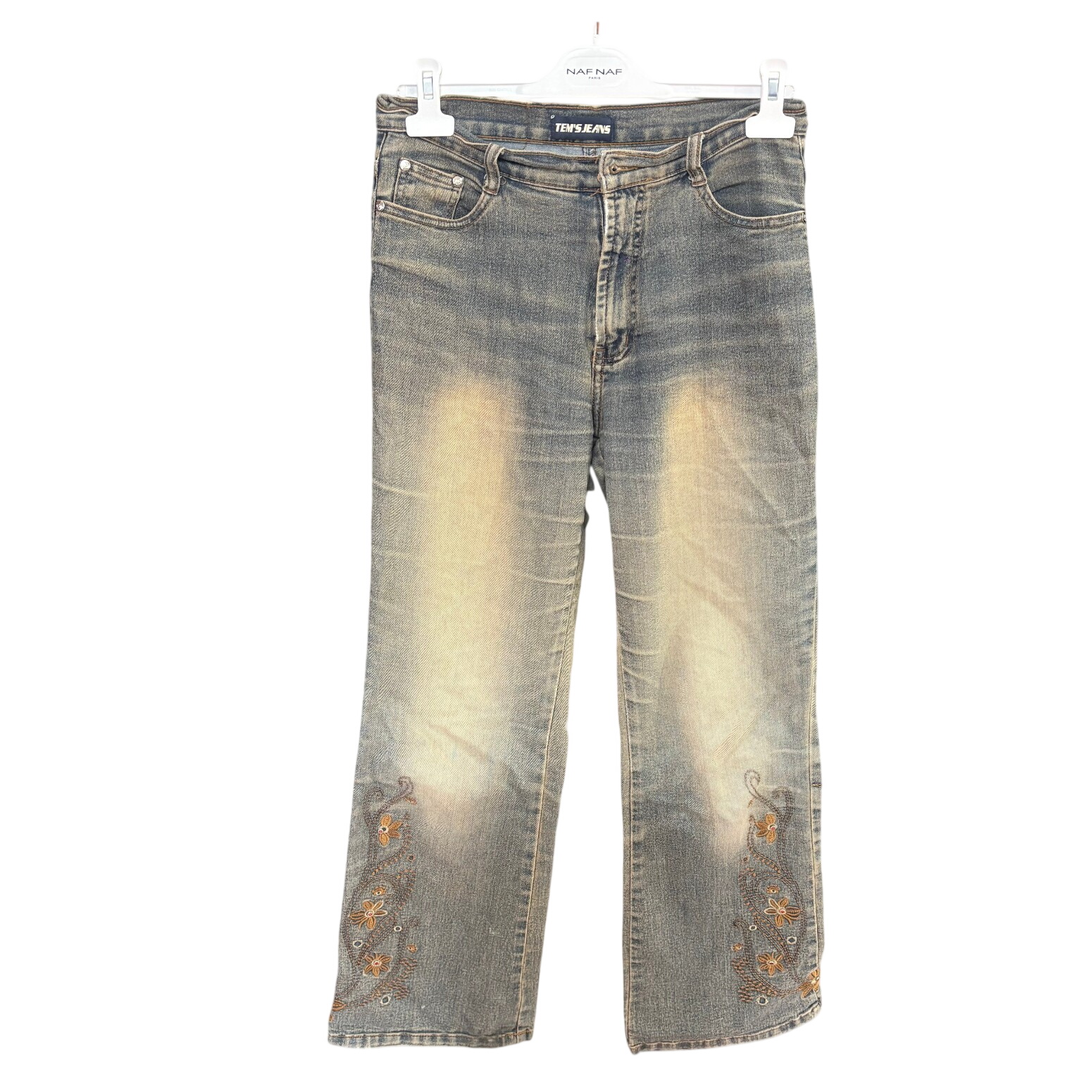 Tem's jeans jean en denim délavé au style casual vintage T-36 Parfait état - 10,00 € Tem's jeans jean en denim délavé au style casual vintage T-36 Parfait état reconditionné disponible sur Label Emmaüs