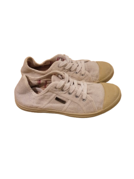 Acheter Tennis blanche - LES TROPEZIENNE T37 de seconde main - 10,00 € Tennis blanche - LES TROPEZIENNE T37 de seconde main reconditionné disponible sur Claquettes Market