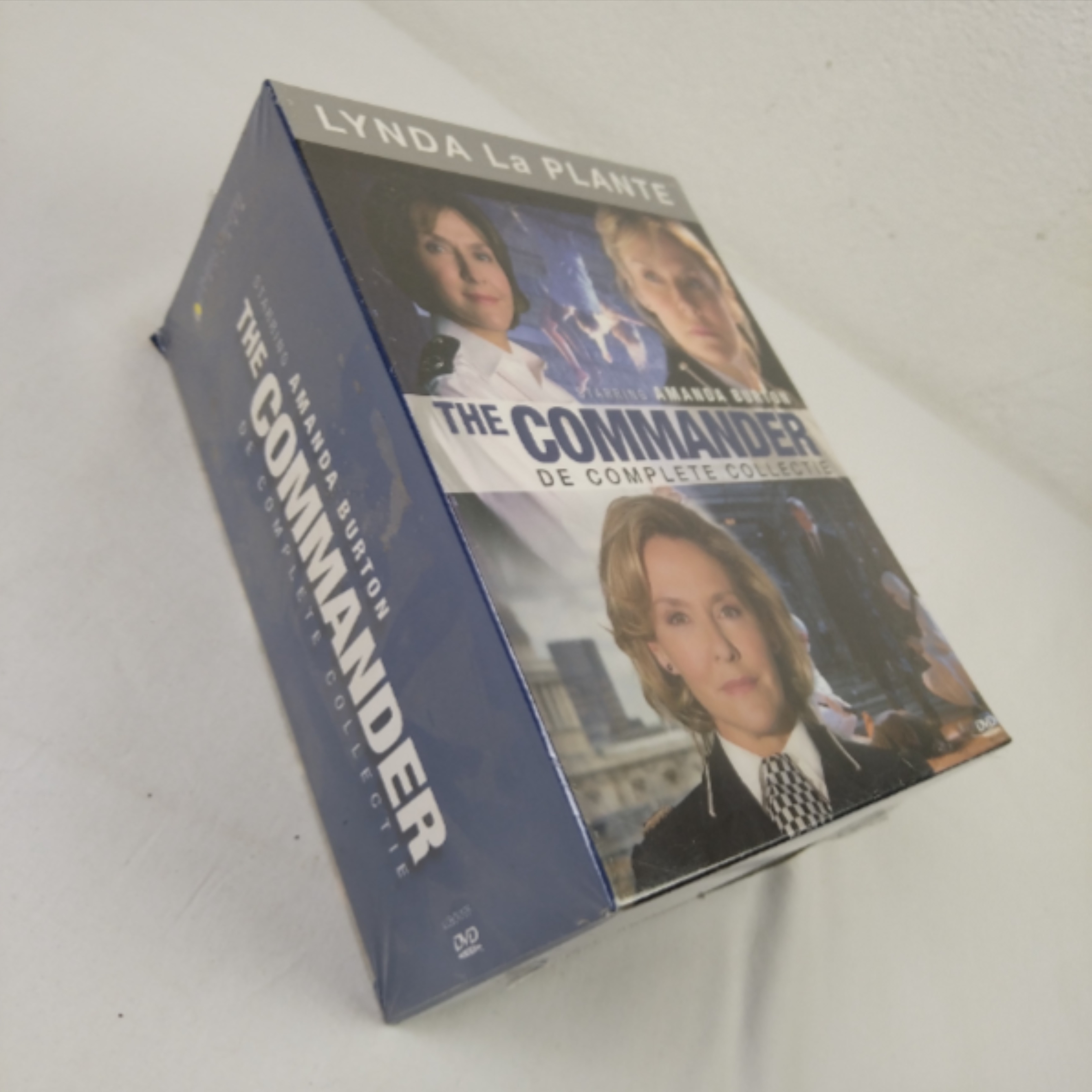 Voir photo 2 de The commander Coffret DVD Série complète The commander Coffret DVD Série complète reconditionné photo 2