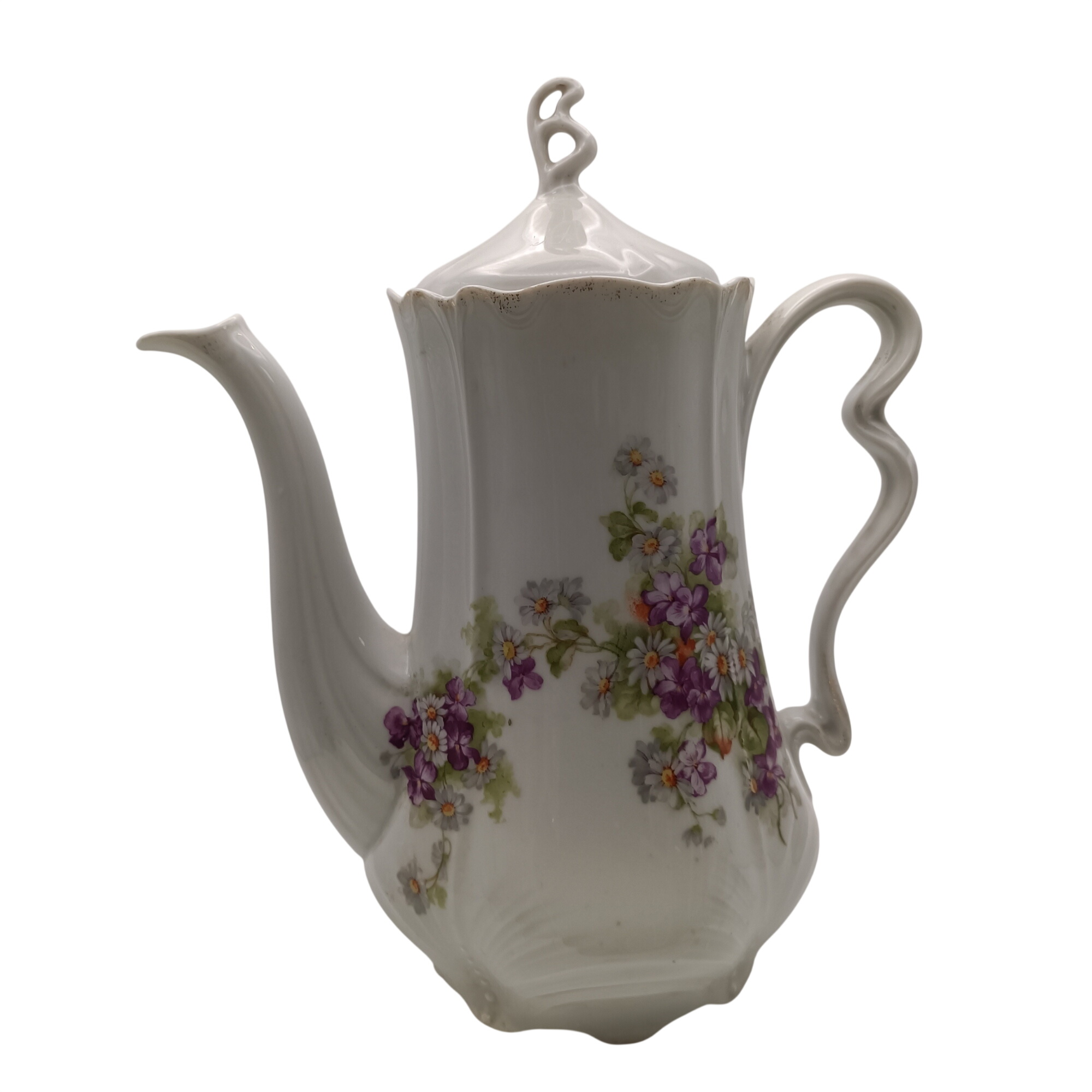 Acheter Théière en faïence fleurie blanche vintage service café porcelaine décor floral - 11,50 € Théière en faïence fleurie blanche vintage service café porcelaine décor floral reconditionné disponible sur Label Emmaüs