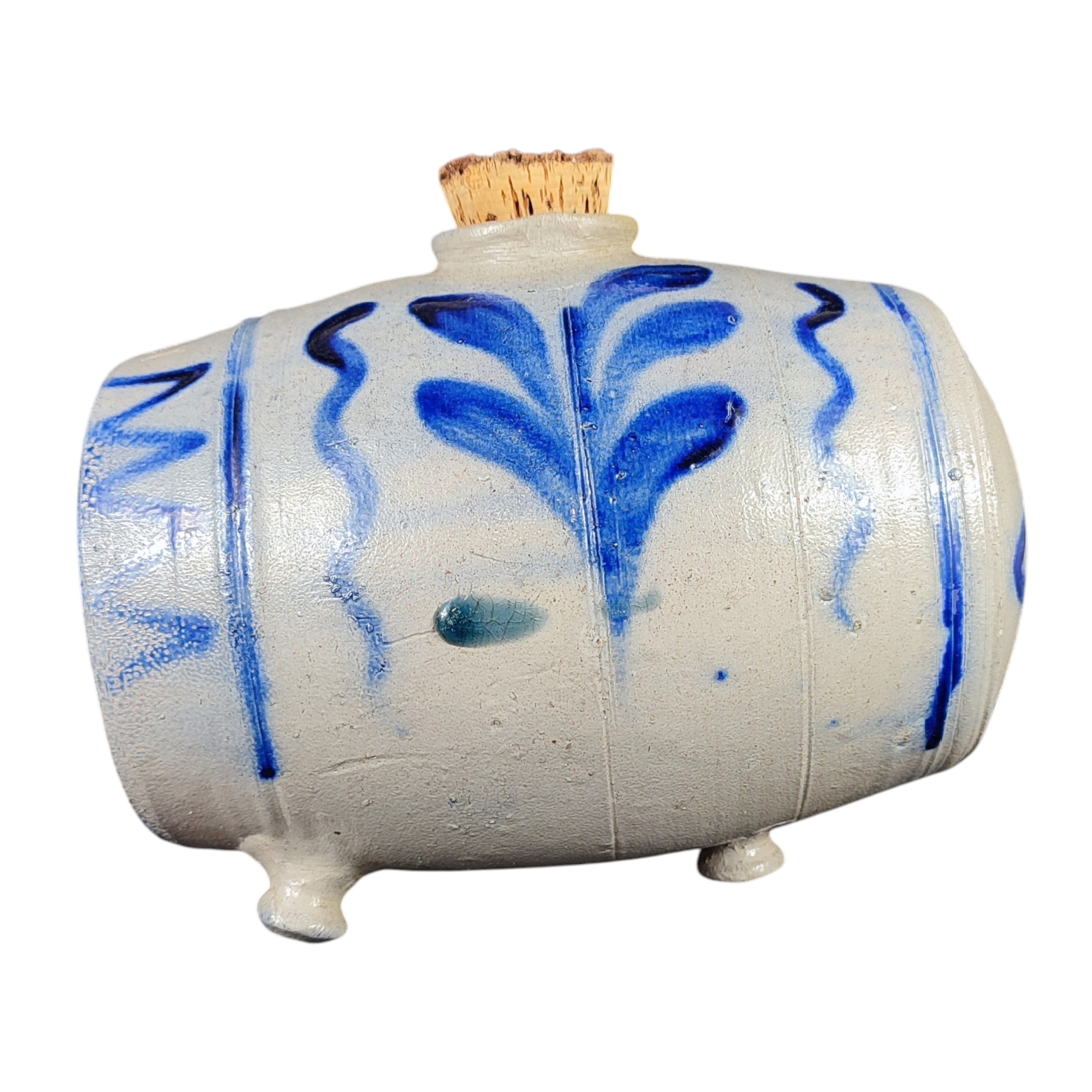 Voir photo 4 de Tonnelet à vinaigre en grès d'Alsace (Betschdorf) - gris et bleu Tonnelet à vinaigre en grès d'Alsace (Betschdorf) - gris et bleu État correct reconditionné photo 4