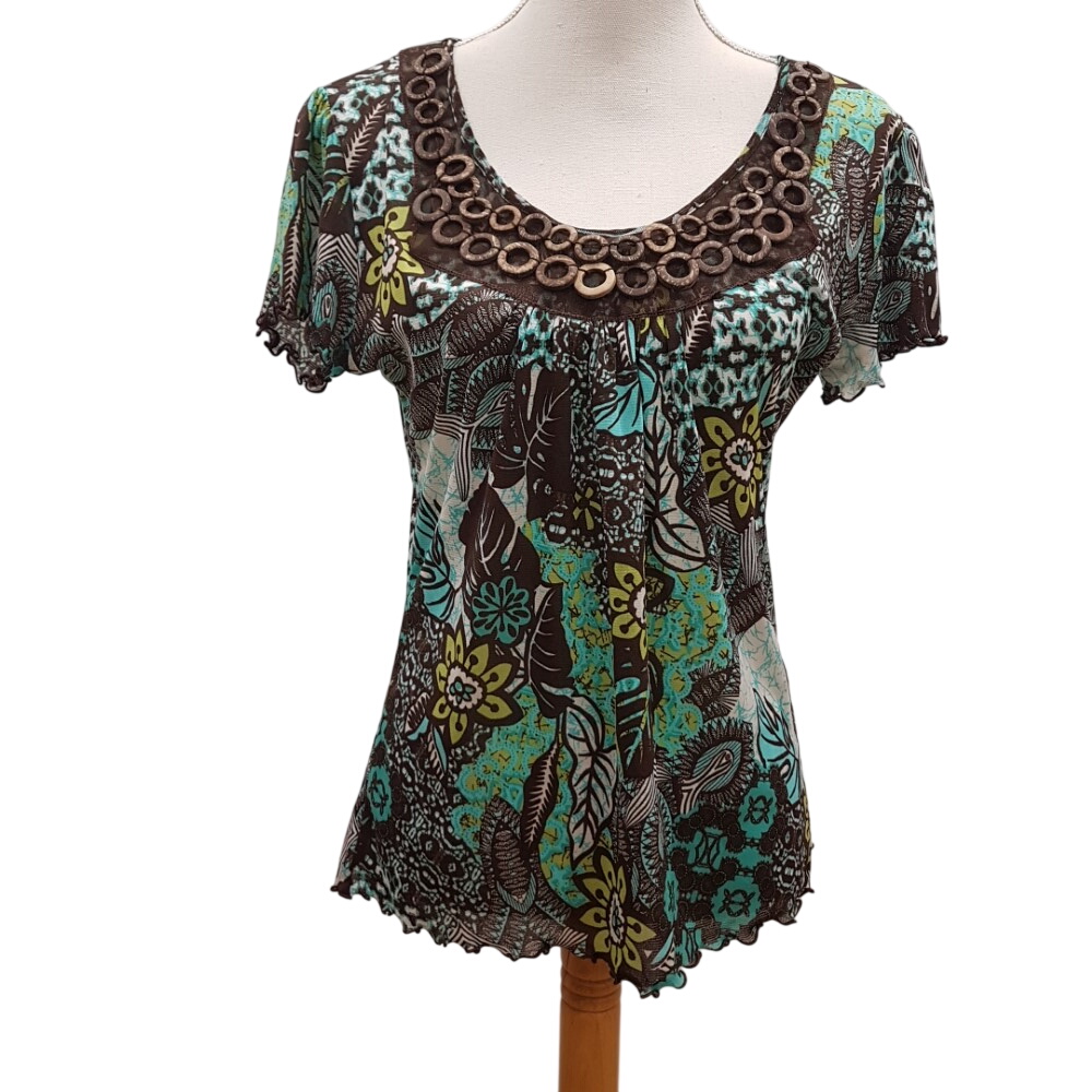 Acheter Top - ARMAND THIERY - Taille 5 Bon état - 11,00 € Top - ARMAND THIERY - Taille 5 Bon état reconditionné disponible sur Label Emmaüs
