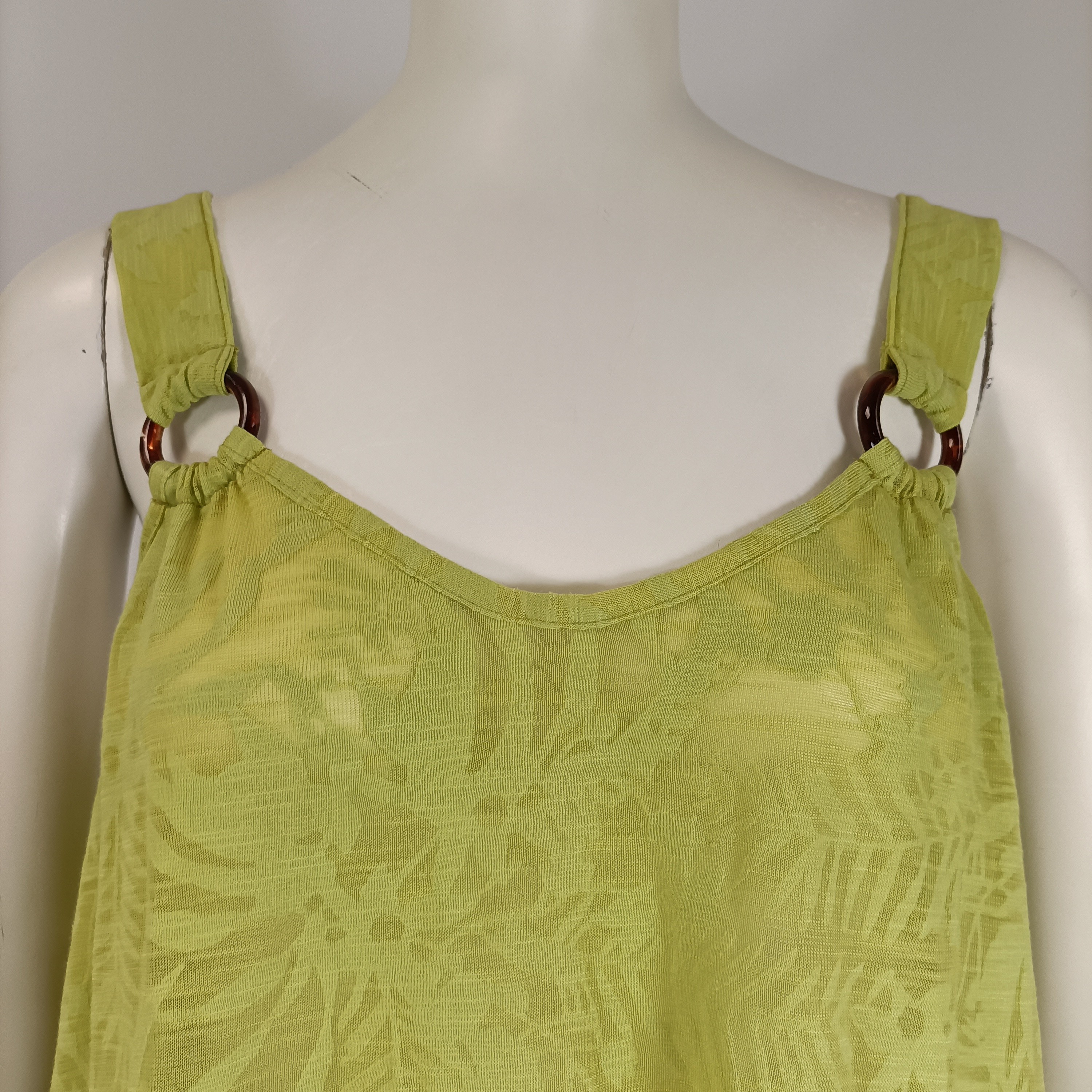 Voir photo 5 de Top CMT Collection jaune anis jacquard bretelles taille 38 A3752 Top CMT Collection jaune anis jacquard bretelles taille 38 A3752 reconditionné photo 5