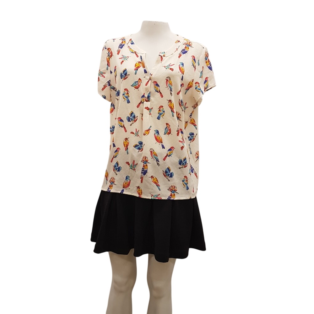 Top écru / motifs oiseaux - SCOTTAGE - Taille 4 Très bon état - 10,00 € Top écru / motifs oiseaux - SCOTTAGE - Taille 4 Très bon état reconditionné disponible sur Label Emmaüs