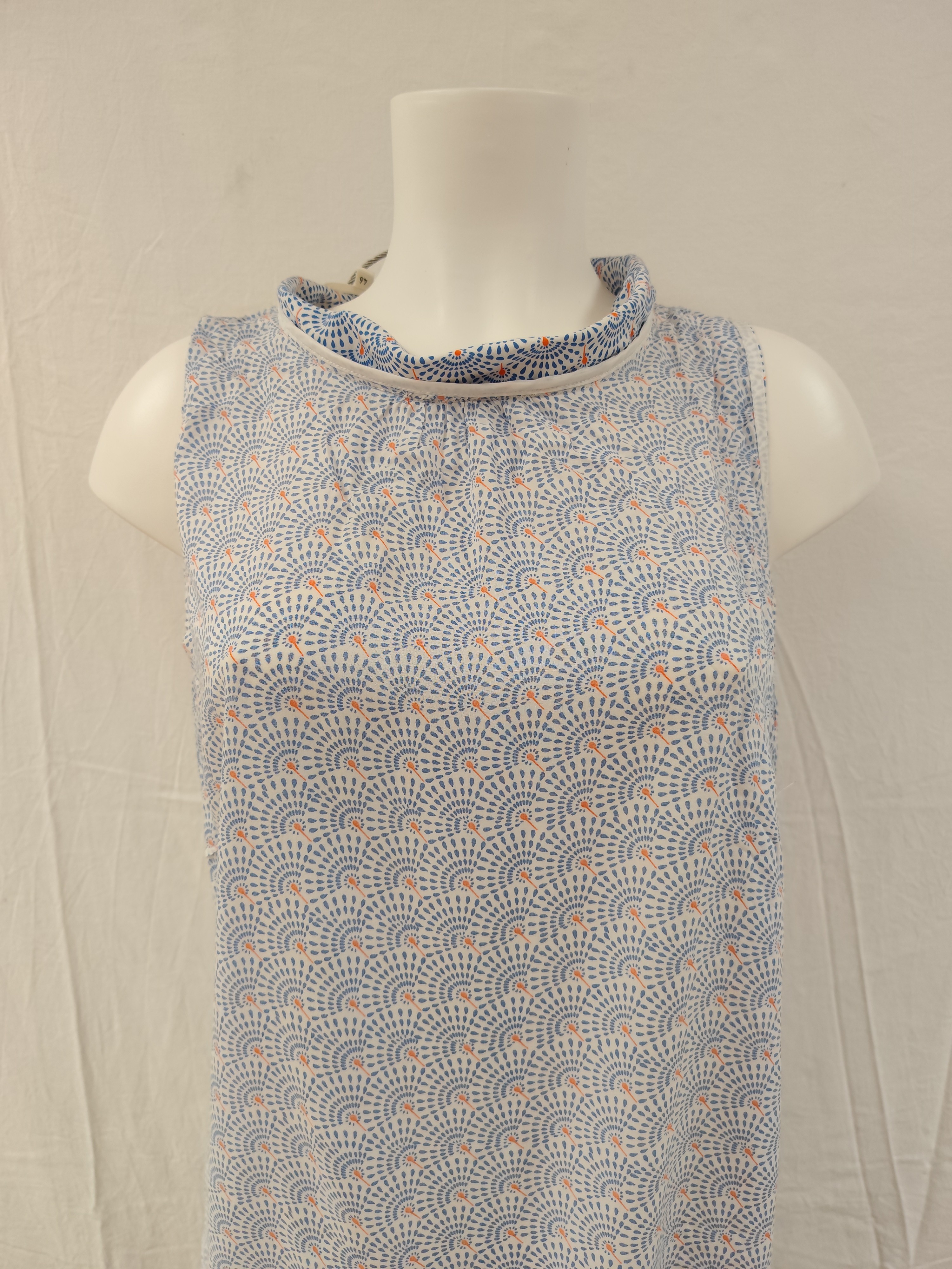 Voir photo 10 de Top fluide sans manches "Grain de Malice" Taille : 46 (FR) Top fluide sans manches "Grain de Malice" Taille : 46 (FR) Très bon état reconditionné photo 10
