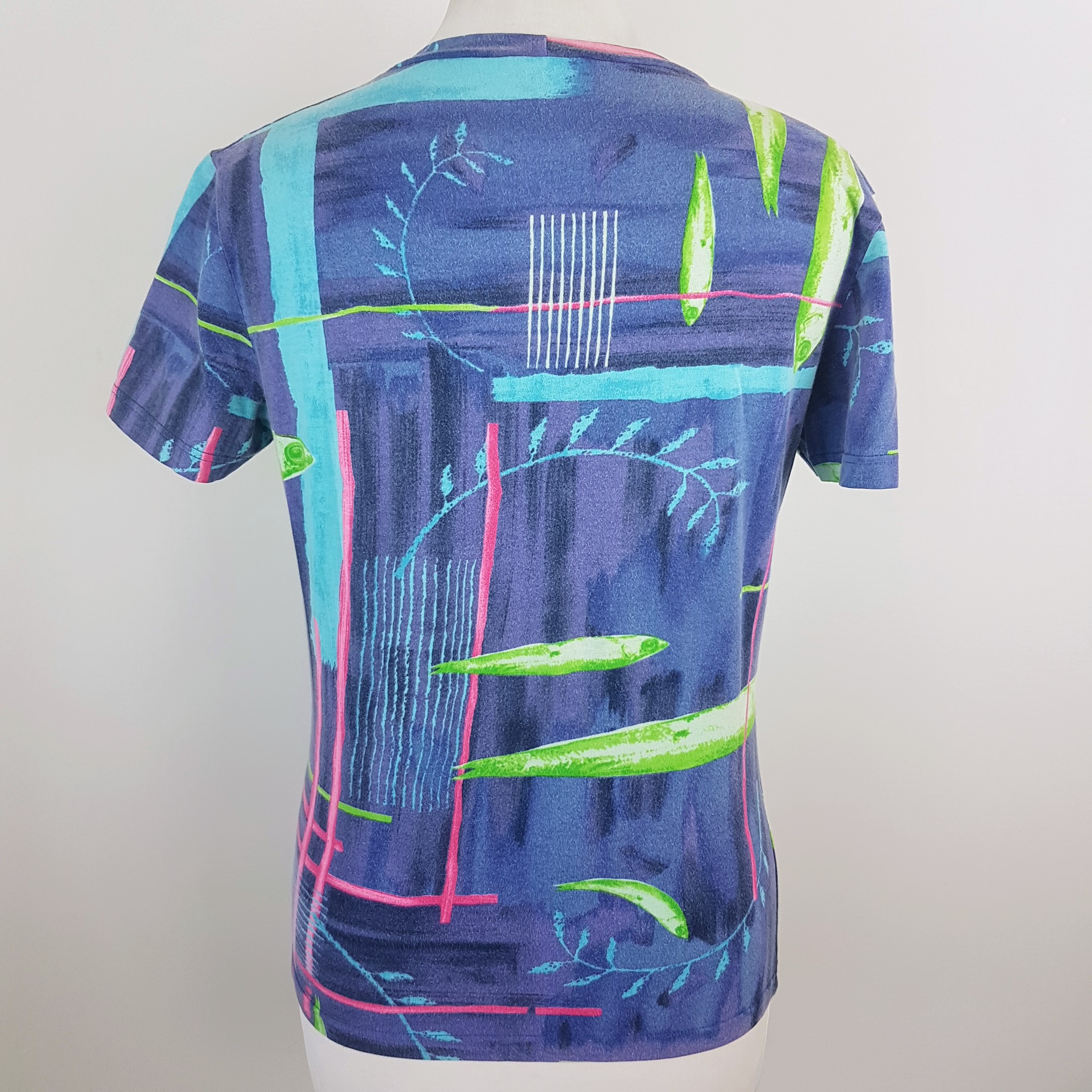 Voir photo 5 de Top - Kenzo Jungle - S (estimation) Top - Kenzo Jungle - S (estimation) Bon état reconditionné photo 5