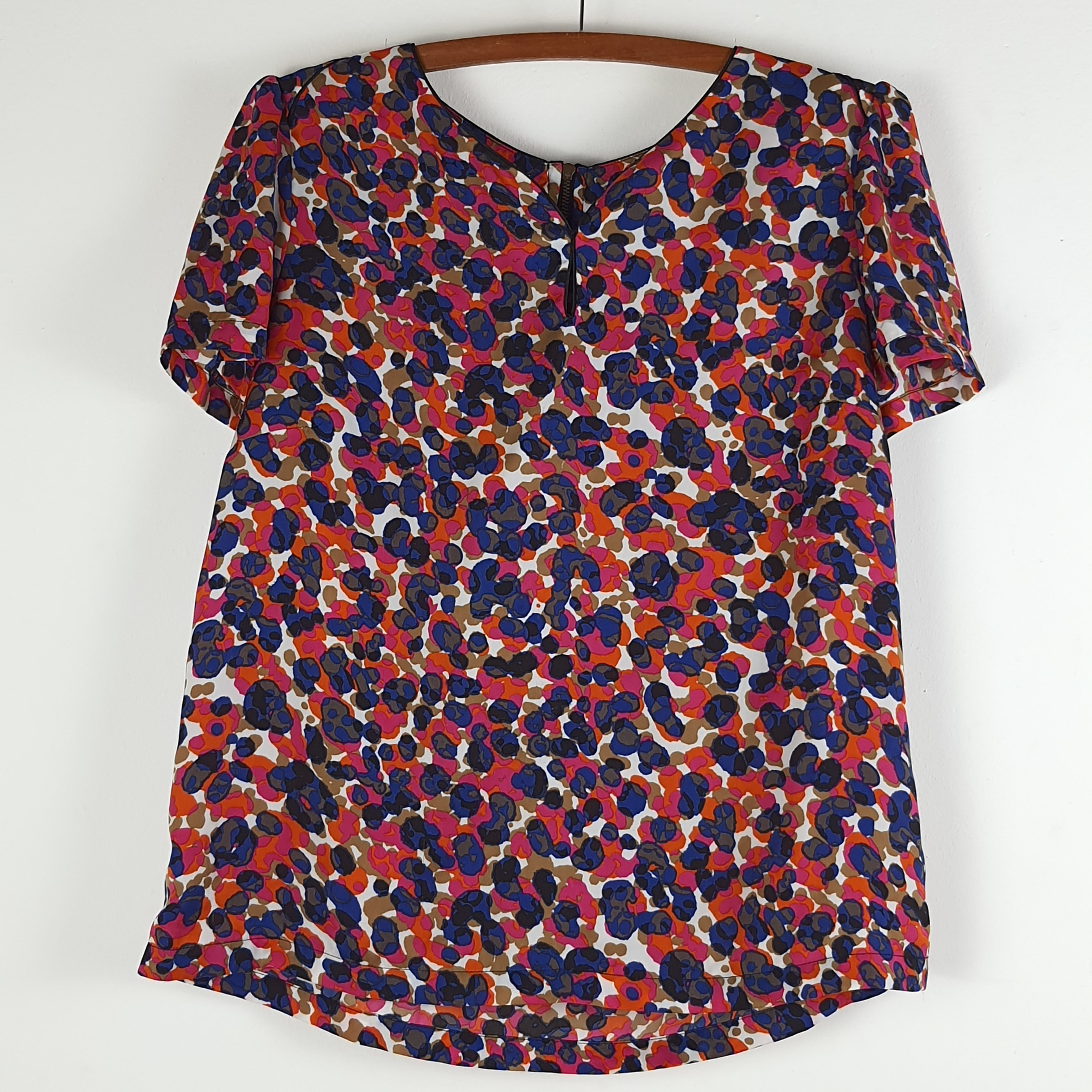 Acheter Top KOOKAI coloré T38 Très bon état - 12,32 € Top KOOKAI coloré T38 Très bon état reconditionné disponible sur Label Emmaüs