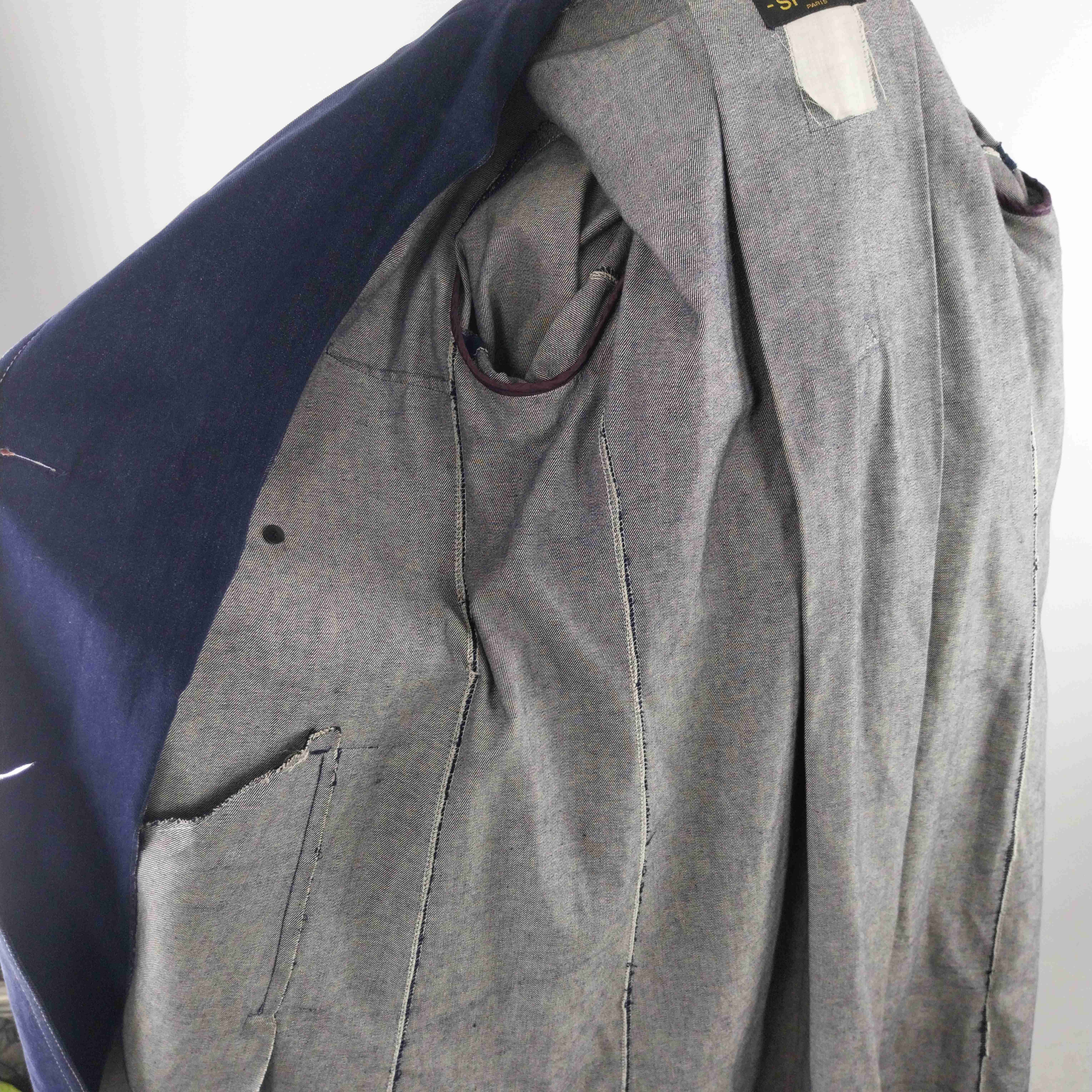 Voir photo 13 de Trench - CELINE SPORT - 38 (estimation) Trench - CELINE SPORT - 38 (estimation) Bon état reconditionné photo 13