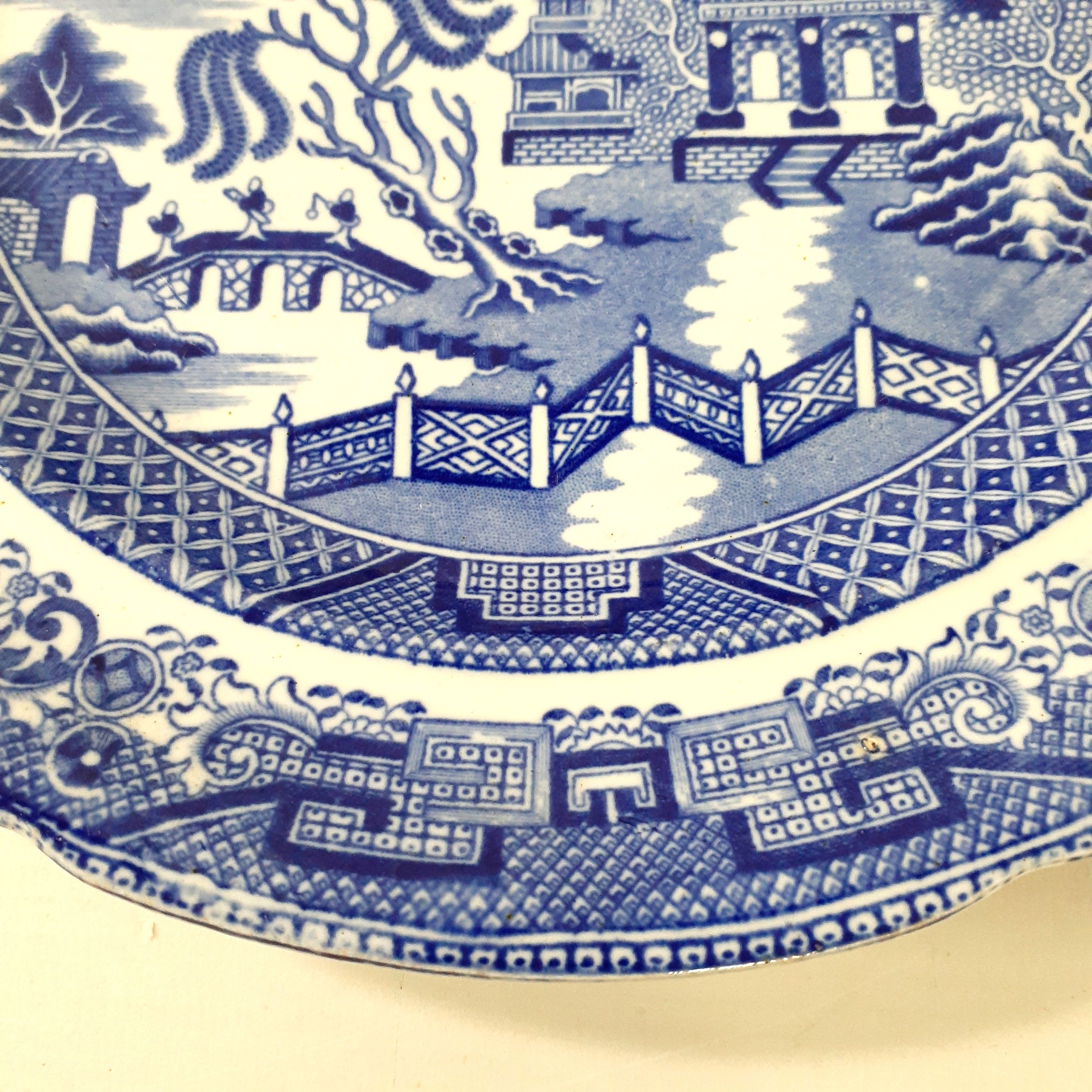 Voir photo 7 de Très belle assiette chinoise - Stafford Shire Très belle assiette chinoise - Stafford Shire Très bon état reconditionné photo 7