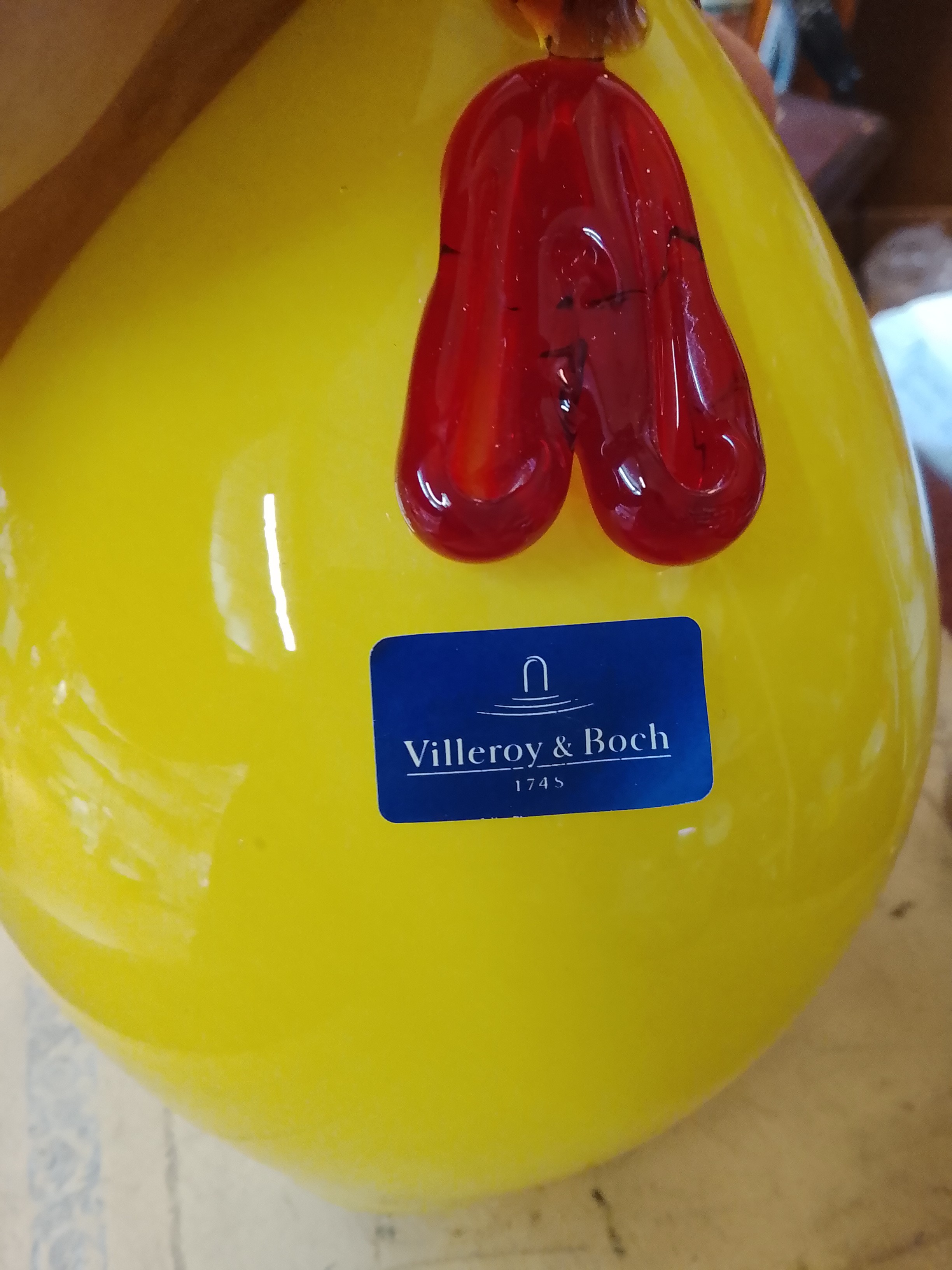 Voir photo 5 de Très joli coq (ou poule stylisée) en verre soufflé Villeroy &Boch. Avec deux poussins de même facture. Étiquetés. Très joli coq (ou poule stylisée) en verre soufflé Villeroy &Boch. Avec deux poussins de même facture. Étiquetés. Parfait état reconditionné photo 5