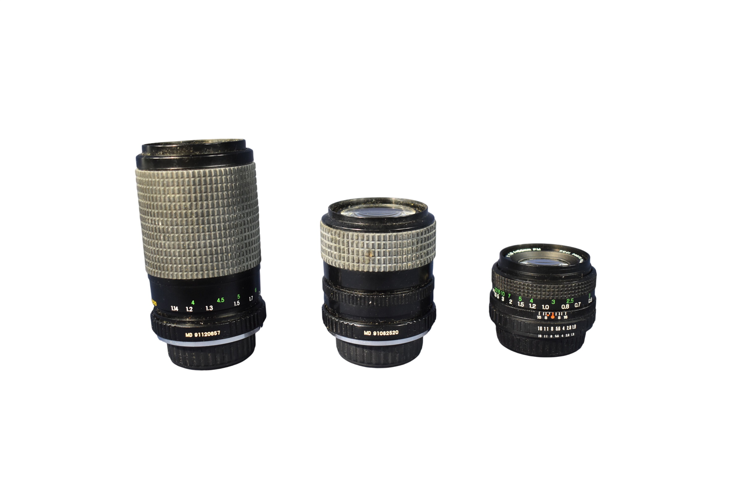 Trois objectifs : COSINA 70/210 - MINOLTA 35/70 - FUJICA 50mm Bon état - 75,00 € Trois objectifs : COSINA 70/210 - MINOLTA 35/70 - FUJICA 50mm Bon état reconditionné disponible sur Label Emmaüs