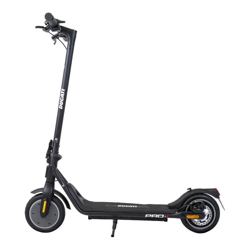 Acheter Trottinette electrique Ducati Pro 1 8'' Bon état - 149,94 € Trottinette electrique Ducati Pro 1 8'' Bon état reconditionné disponible sur Electro Depot