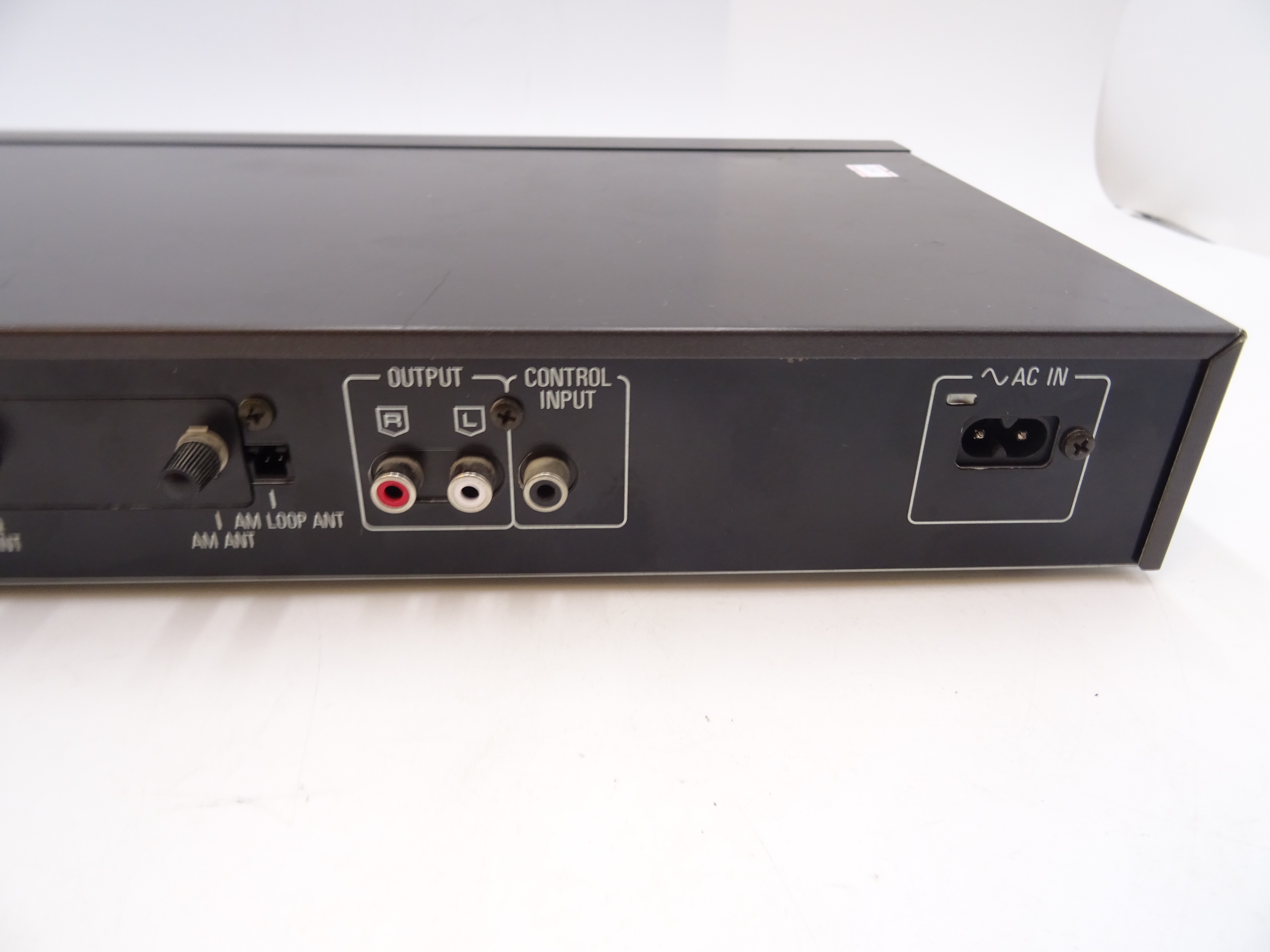 Voir photo 3 de Tuner Technics ST-G40L. | Dero Tuner Technics ST-G40L. Bon état reconditionné photo 3 | Dero
