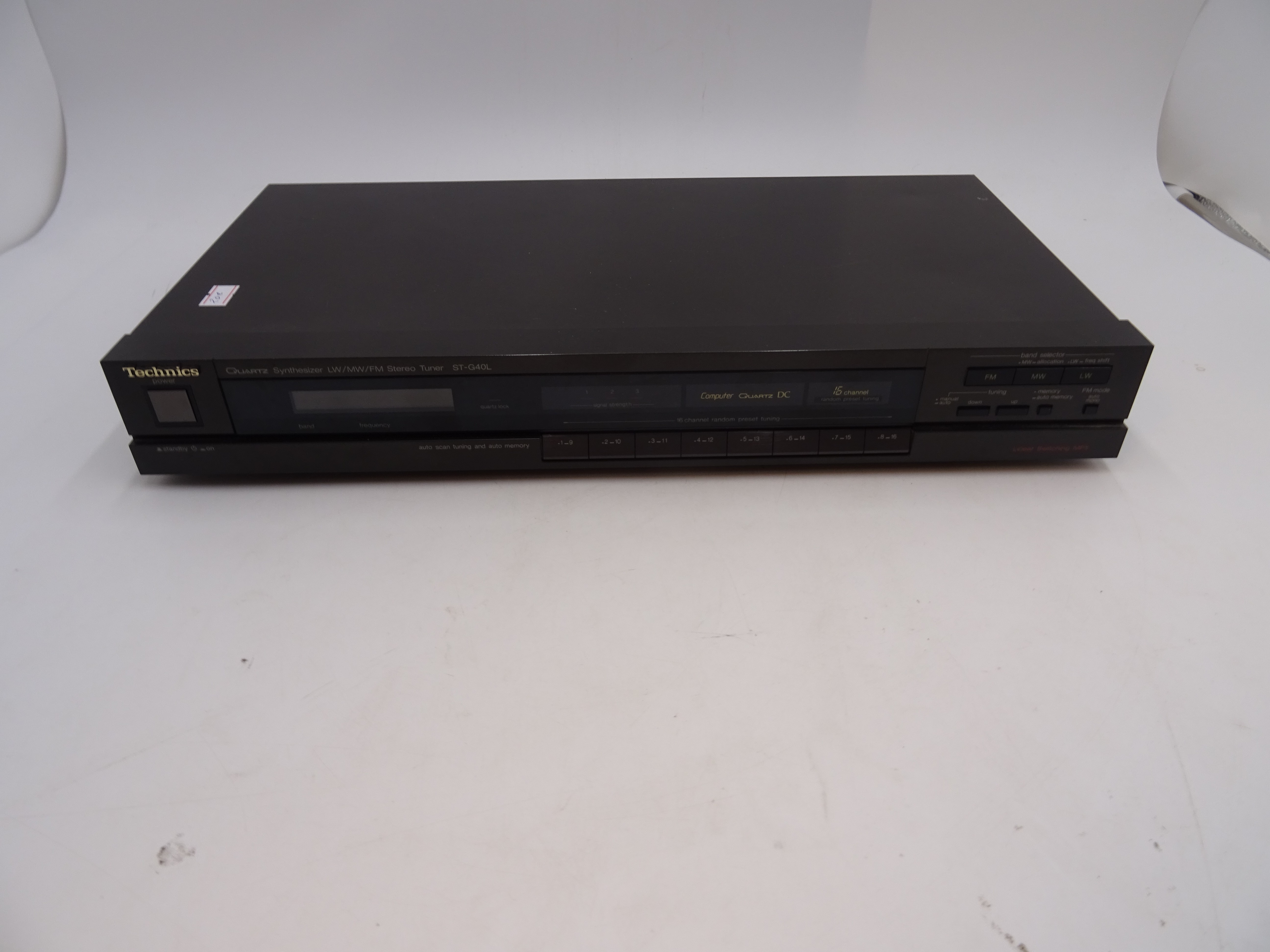 Voir photo 4 de Tuner Technics ST-G40L. | Dero Tuner Technics ST-G40L. Bon état reconditionné photo 4 | Dero