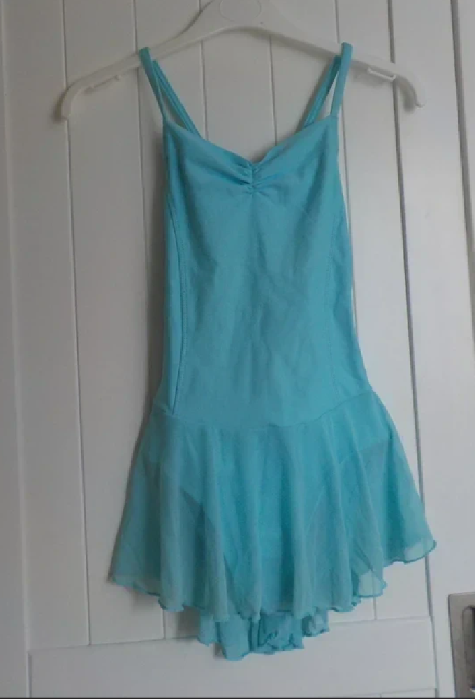 Tunique de danse classique turquoise attitude diffusion 10/12 ans (modèle Madri) Très bon état reconditionné disponible sur Sporteed