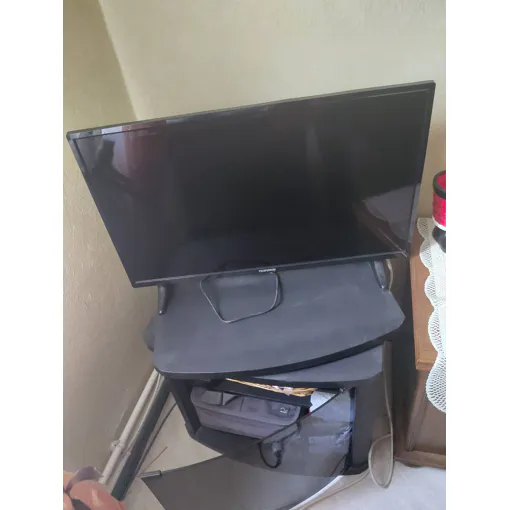 Tv et meuble porte tv noir avec porte vitree Bon état reconditionné disponible sur Rakuten
