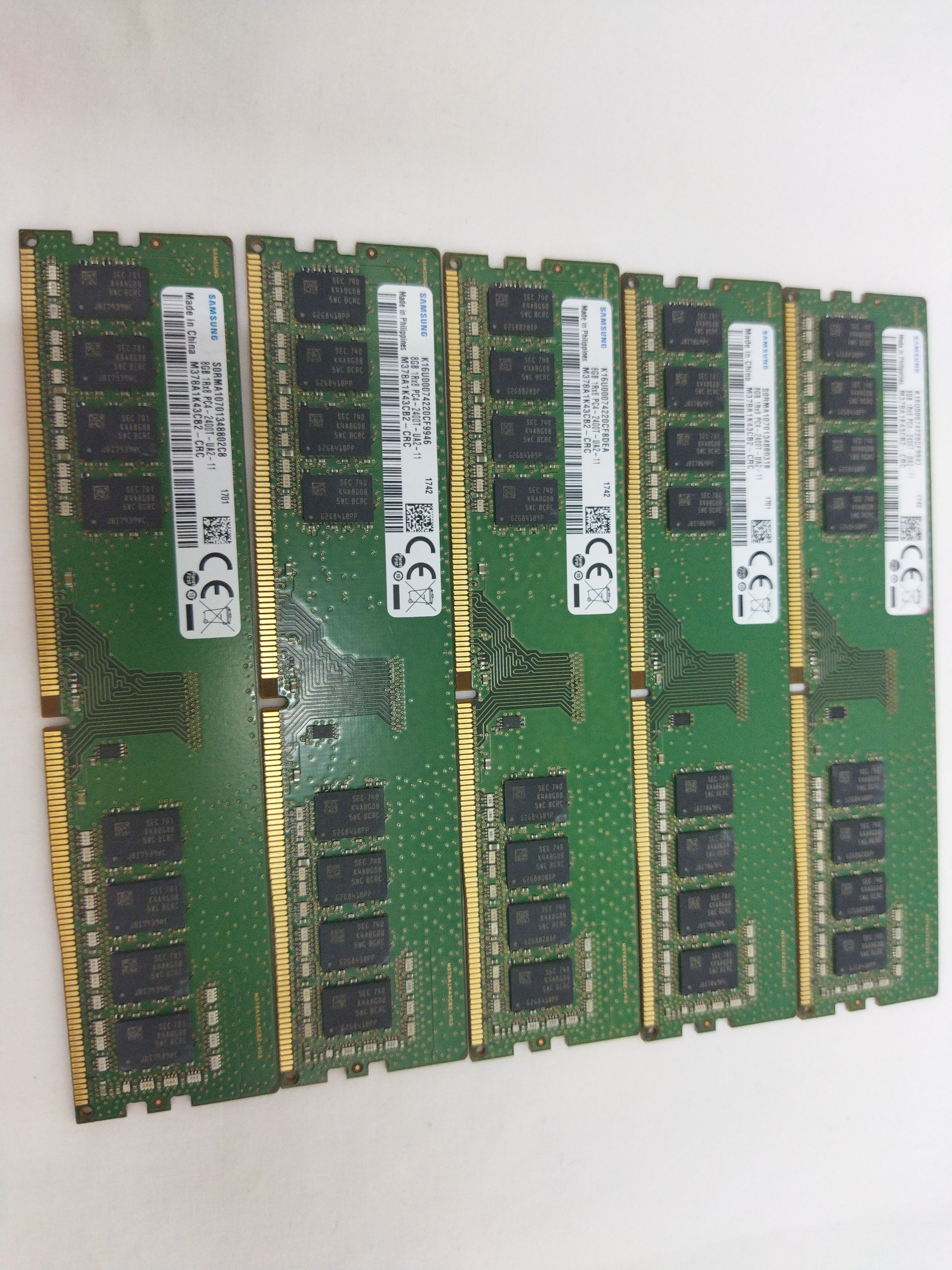 Voir photo 5 de Un lot de 5X RAM 8 Go -Random Access Memory marque Samsung DDR4 8Go 1Rx8 PCA-2400T en très bon état Un lot de 5X RAM 8 Go -Random Access Memory marque Samsung DDR4 8Go 1Rx8 PCA-2400T en très bon état Très bon état reconditionné photo 5