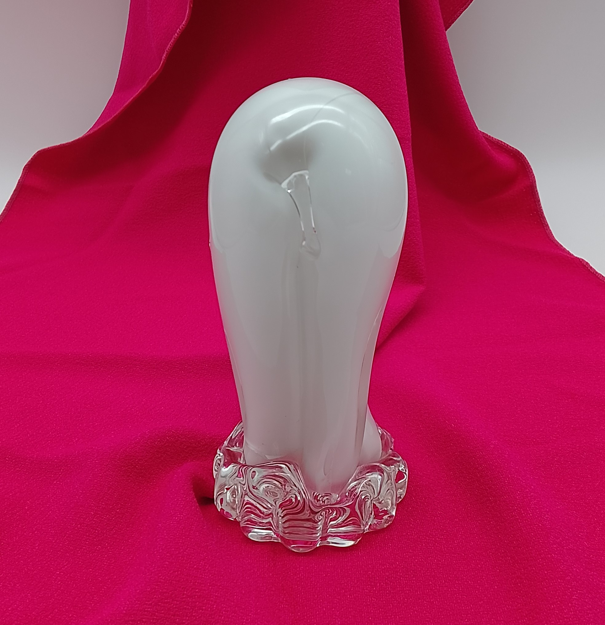 Voir photo 8 de Un ours polaire au design moderne et épuré - MURANO - verre opalin/blanc Un ours polaire au design moderne et épuré - MURANO - verre opalin/blanc Très bon état reconditionné photo 8