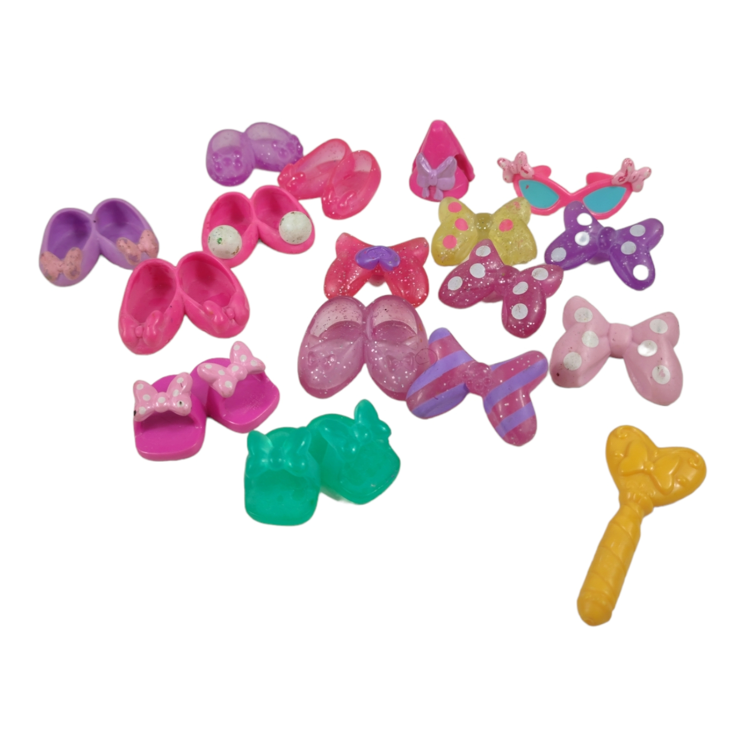 Voir photo 14 de Valise "mode Minnie" musicale de Fisher Price + lot 6 figurines + divers accessoires Valise "mode Minnie" musicale de Fisher Price + lot 6 figurines + divers accessoires Bon état reconditionné photo 14