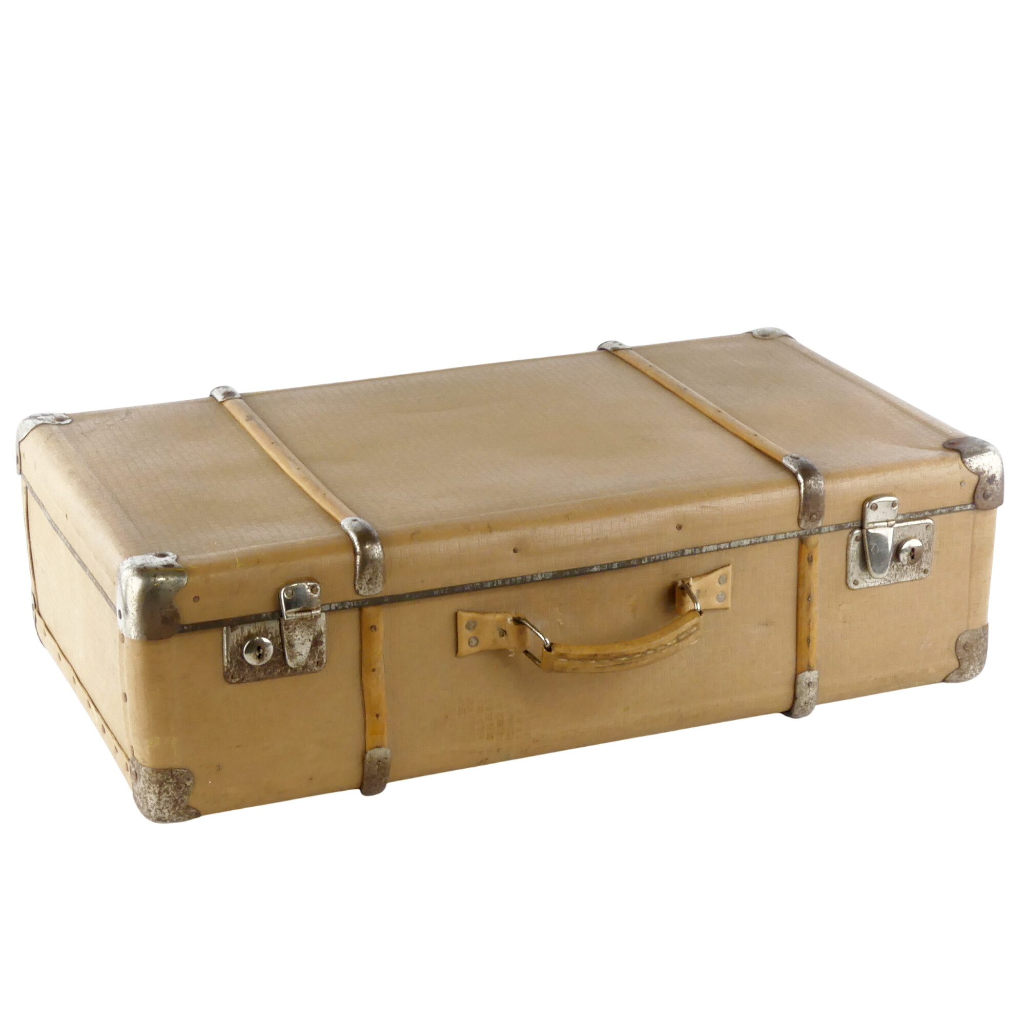 Acheter Valise roumaine en carton beige années 60 État correct - 20,00 € Valise roumaine en carton beige années 60 État correct reconditionné disponible sur Label Emmaüs