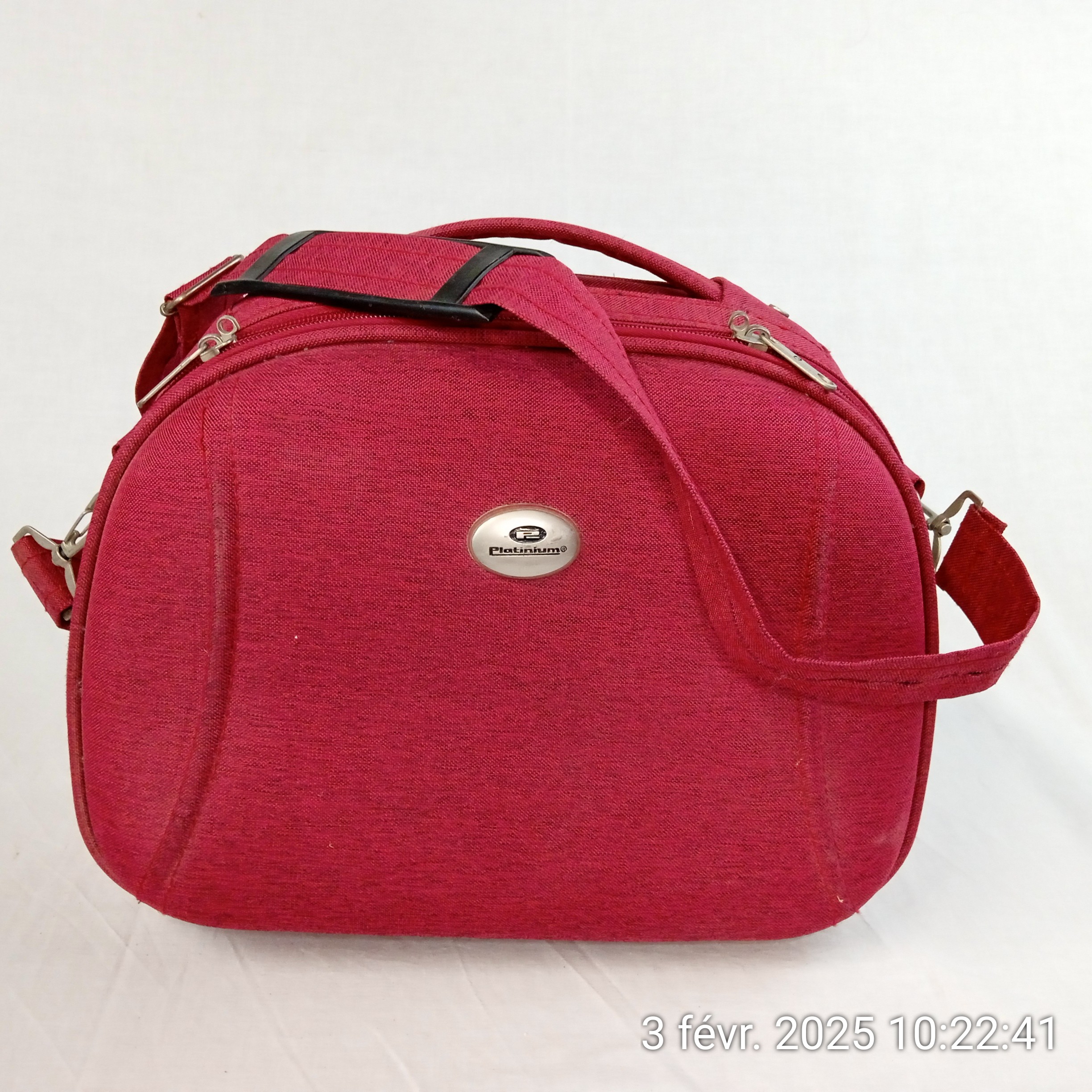 Voir photo 6 de Vanity - case - sac de voyage rigide PLATINIUM en tissu rouge Vanity - case - sac de voyage rigide PLATINIUM en tissu rouge Très bon état reconditionné photo 6