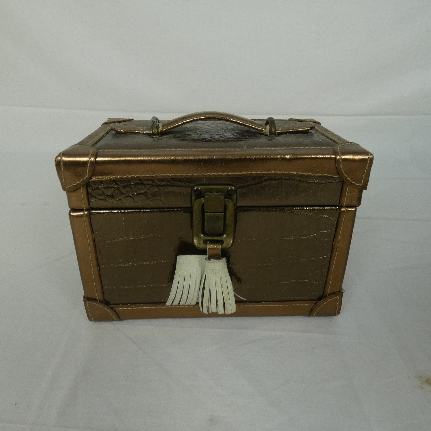 Voir photo 7 de Vanity Trousse De Toilette En Cuir Vintage Vanity Trousse De Toilette En Cuir Vintage État correct reconditionné photo 7