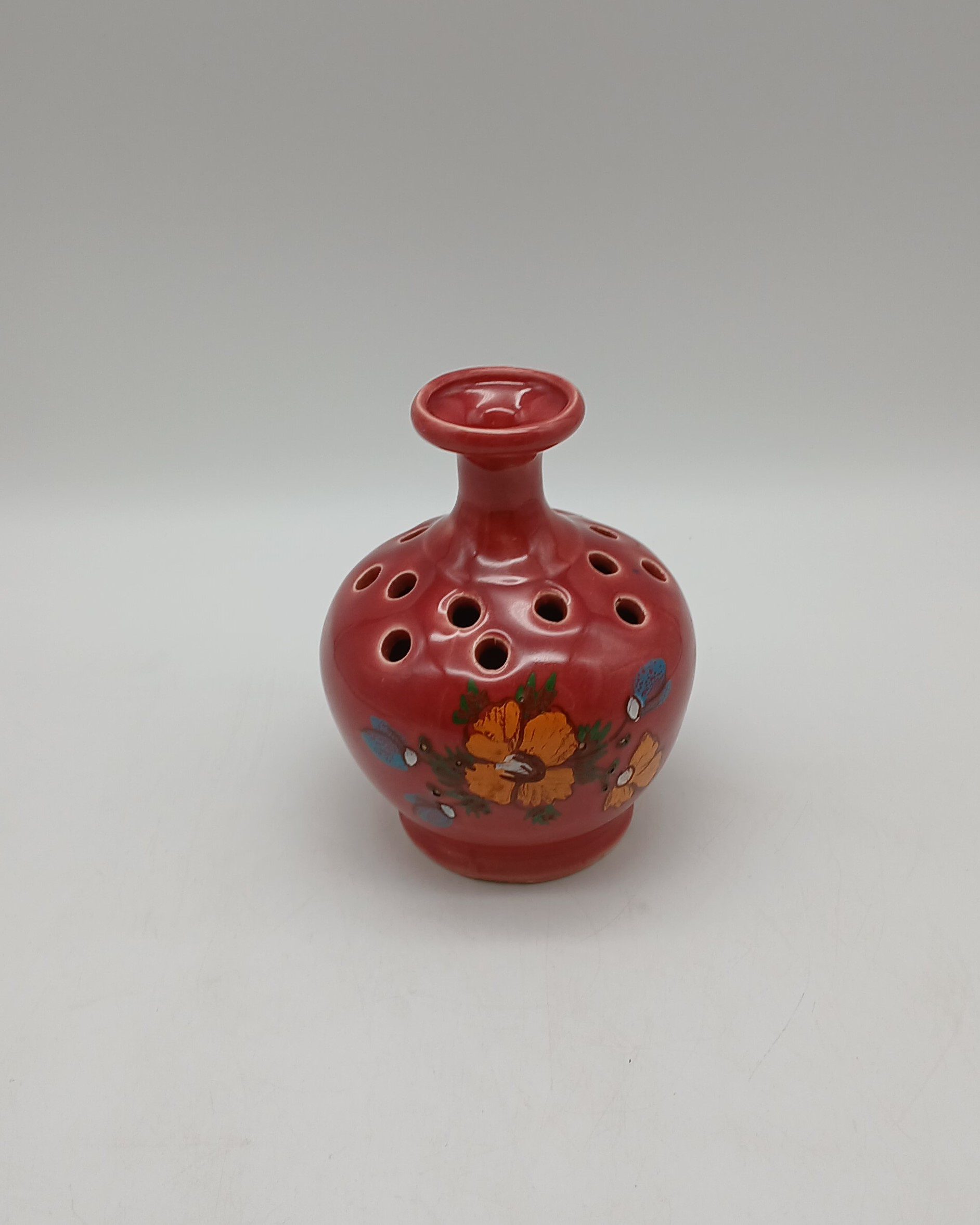 Voir photo 2 de Vase à tulipes en céramique émaillée - Rouge peinture florale faite main Vase à tulipes en céramique émaillée - Rouge peinture florale faite main Très bon état reconditionné photo 2