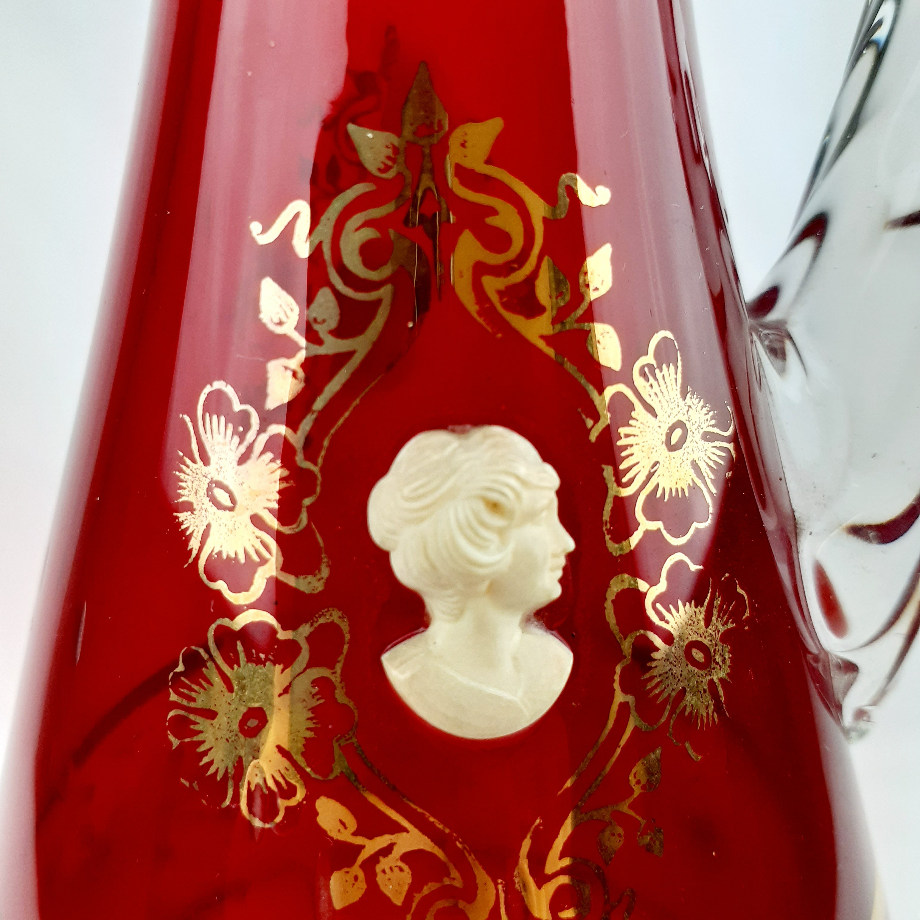 Voir photo 6 de Vase aiguillère style Murano au Camée Vase aiguillère style Murano au Camée Très bon état reconditionné photo 6