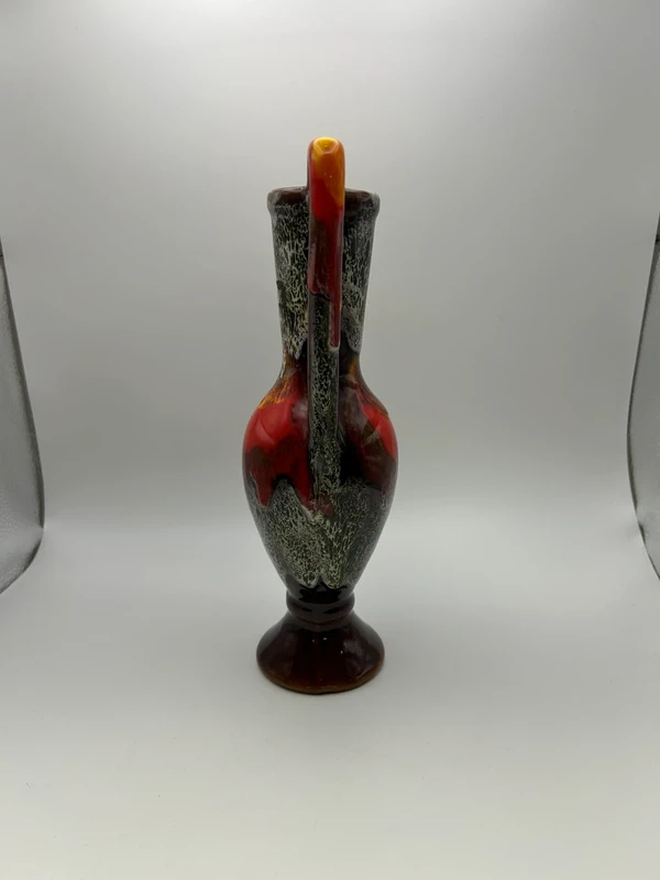 Voir photo 8 de Vase amphore vintage céramique émaillée rouge noir à doubles anses Vase amphore vintage céramique émaillée rouge noir à doubles anses Très bon état reconditionné photo 8