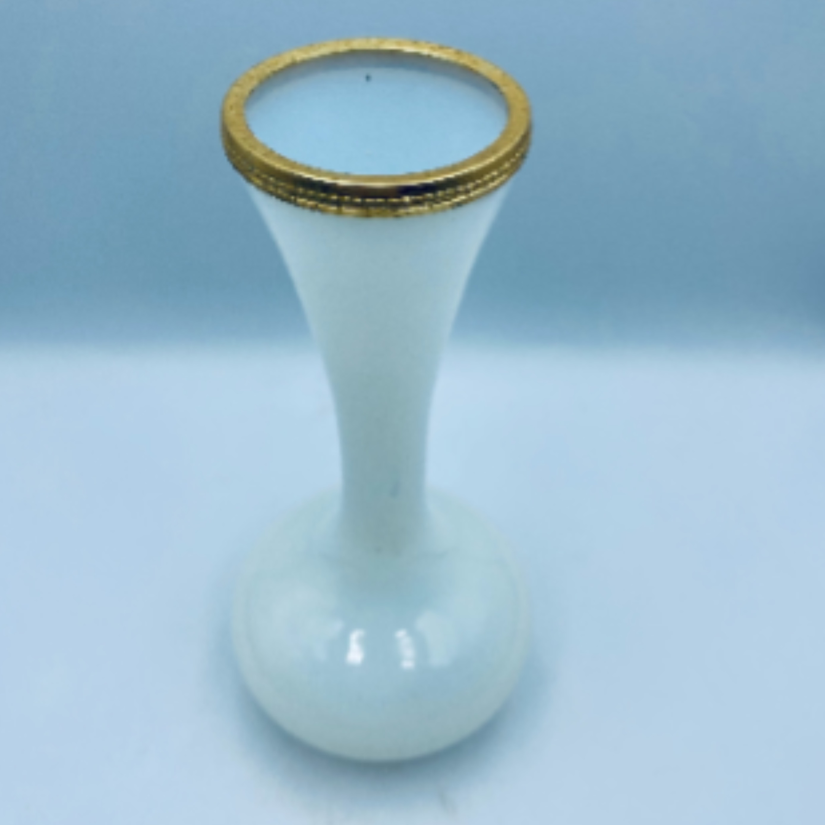 Voir photo 2 de Vase ancien en opaline Vase ancien en opaline Bon état reconditionné photo 2