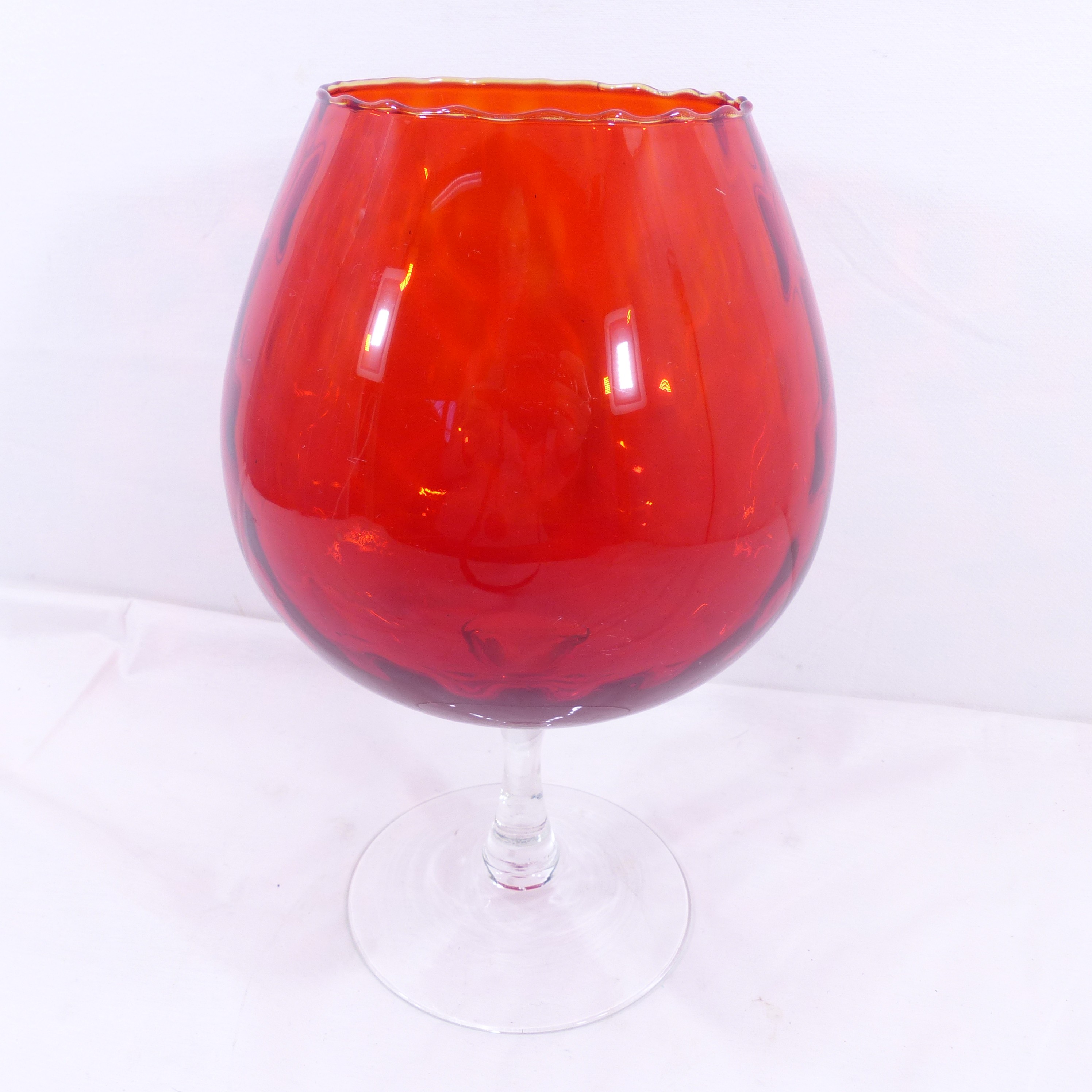Voir photo 2 de Vase ancien en verre Italien - Empoli Vase ancien en verre Italien - Empoli Bon état reconditionné photo 2