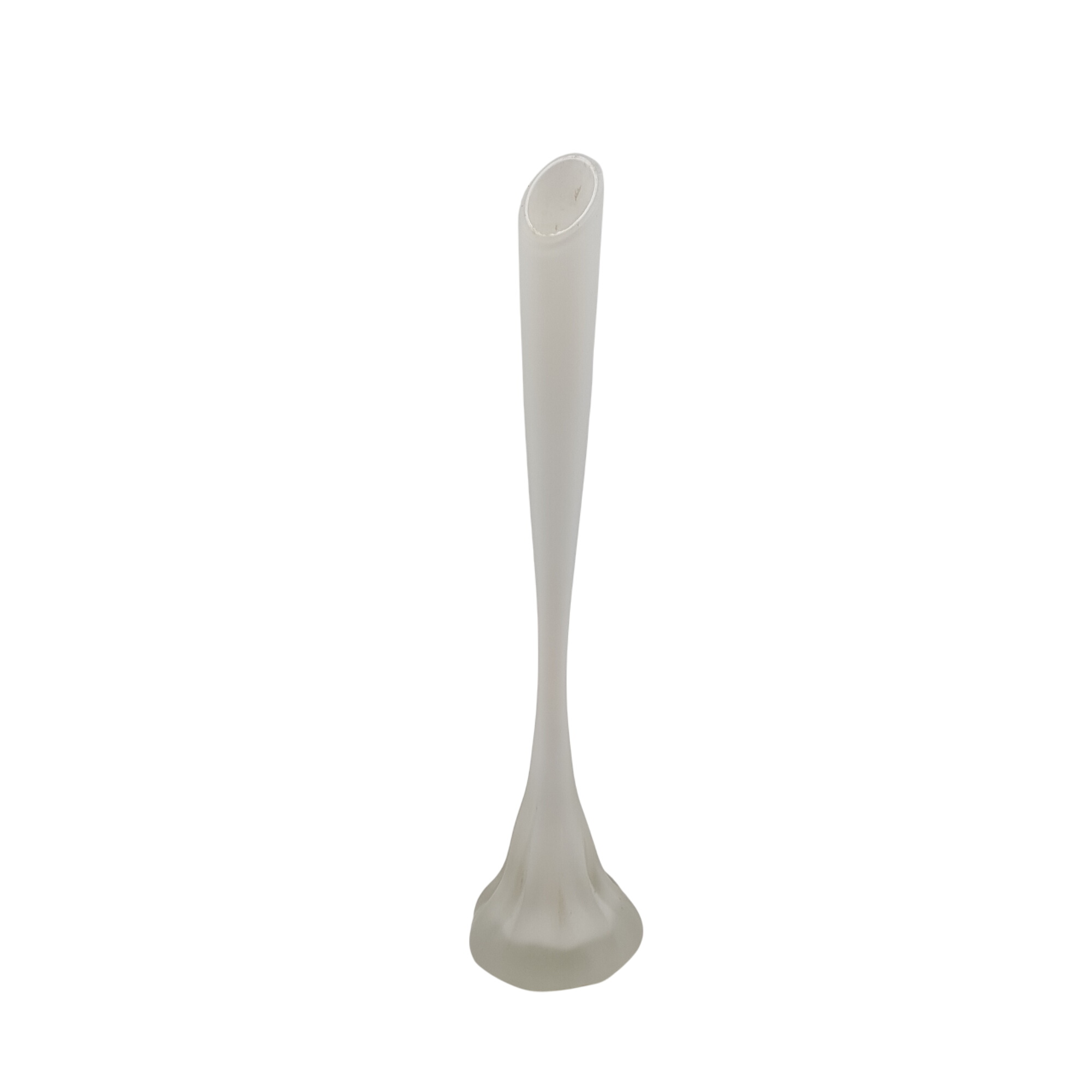 Vase blanc en verre double couche (transparent mate et opaque laiteux) Bon état - 14,00 € Vase blanc en verre double couche (transparent mate et opaque laiteux) Bon état reconditionné disponible sur Label Emmaüs