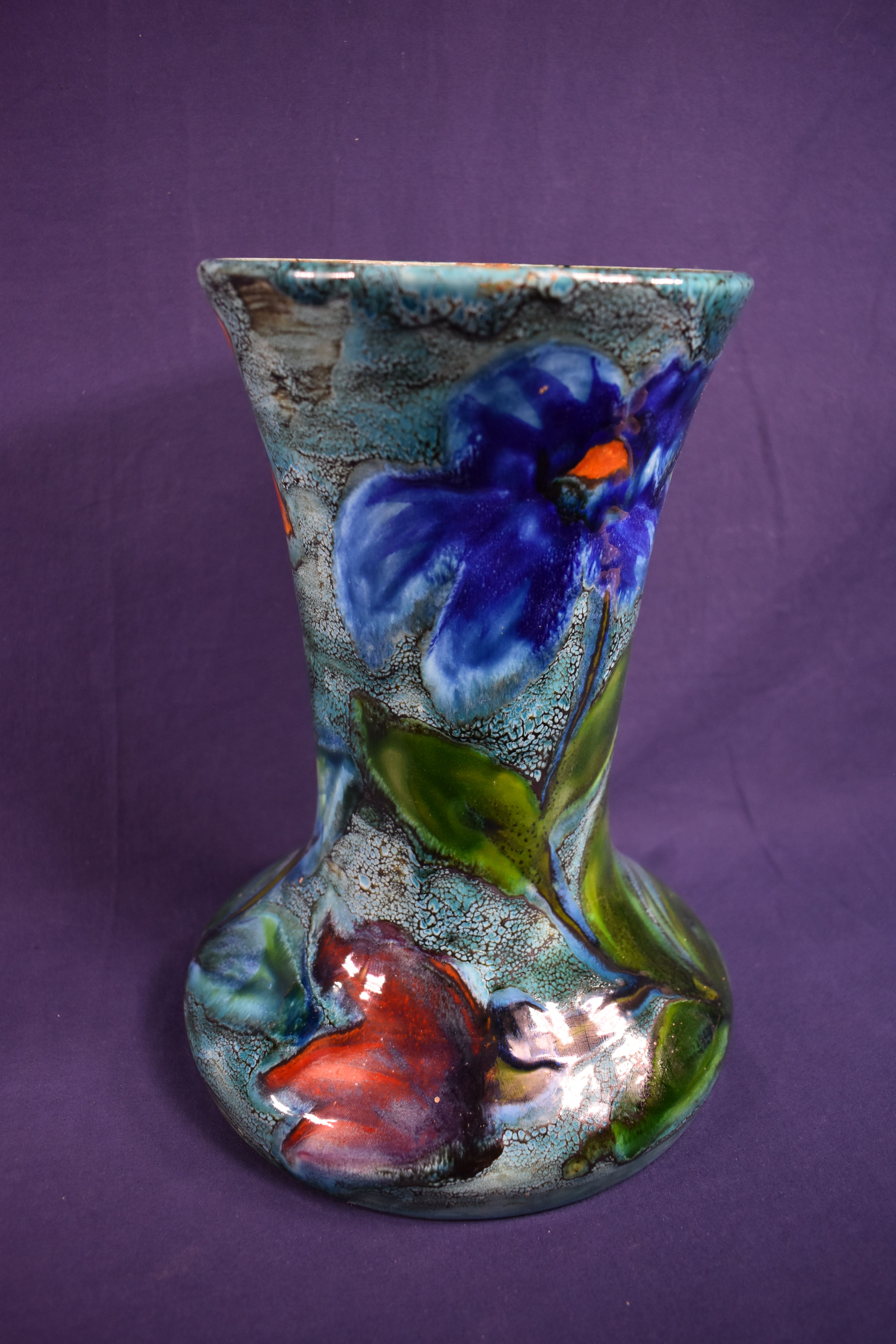 Voir photo 13 de Vase céramique pro-autic, signé RICARD, hauteur 27 et diamètre 19 cm. Vase céramique pro-autic, signé RICARD, hauteur 27 et diamètre 19 cm. Bon état reconditionné photo 13