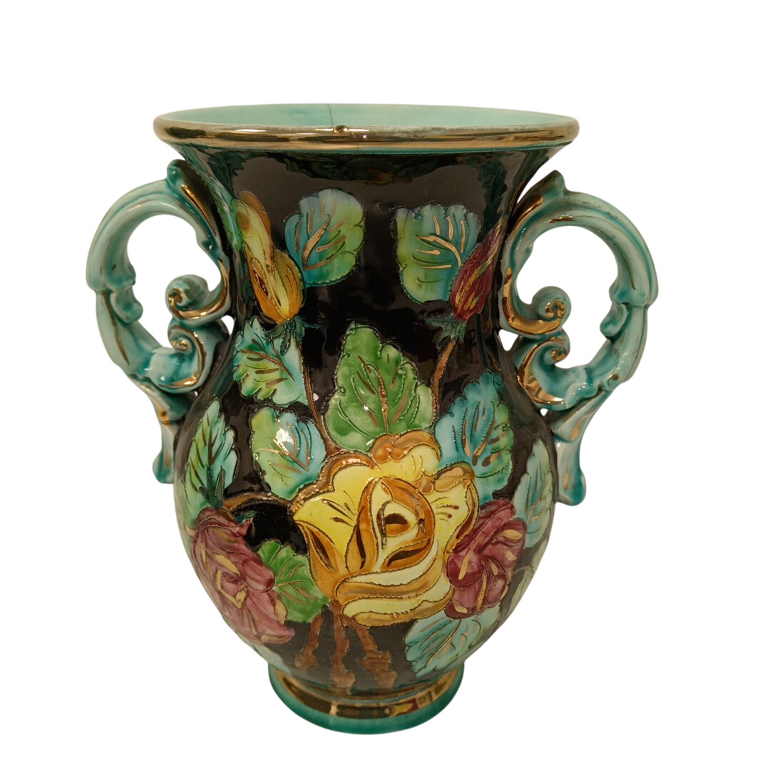Vase en céramique Cerart Monaco 24 cm État correct - 10,00 € Vase en céramique Cerart Monaco 24 cm État correct reconditionné disponible sur Label Emmaüs